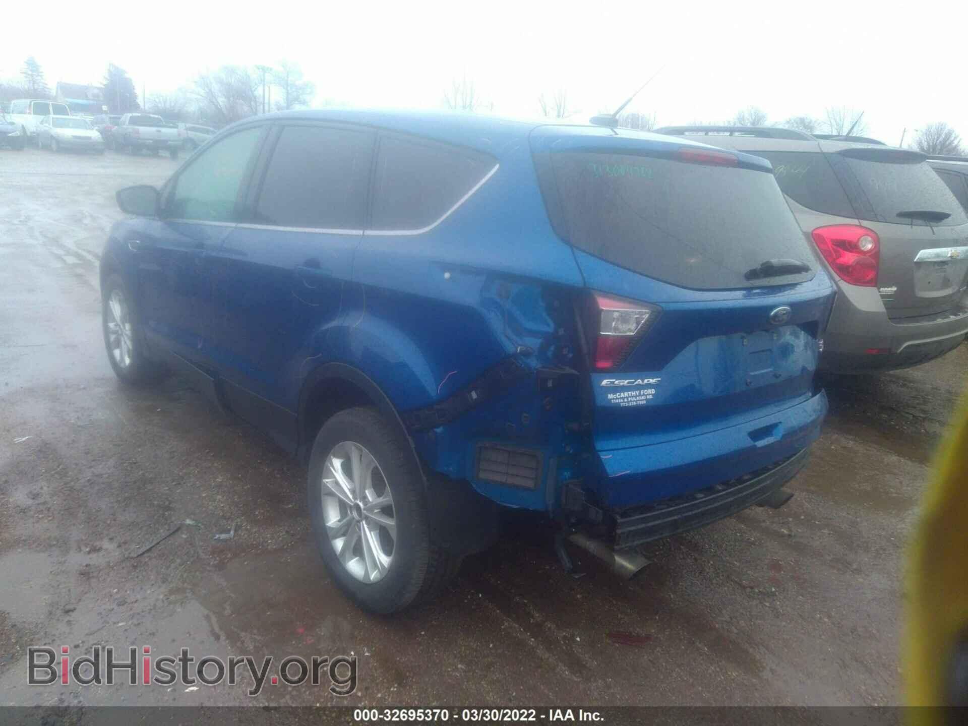 2017 FORD ESCAPE - VIN: 1FMCU0GD2HUD51910 - Фото 3