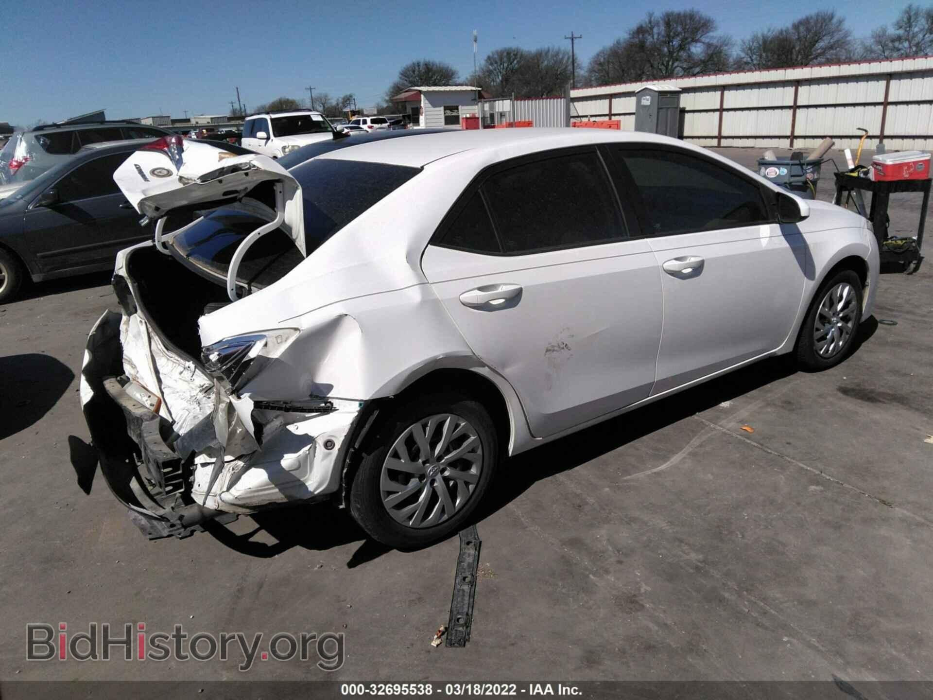 2017 TOYOTA COROLLA - VIN: 2T1BURHEXHC784853 - Фото 4
