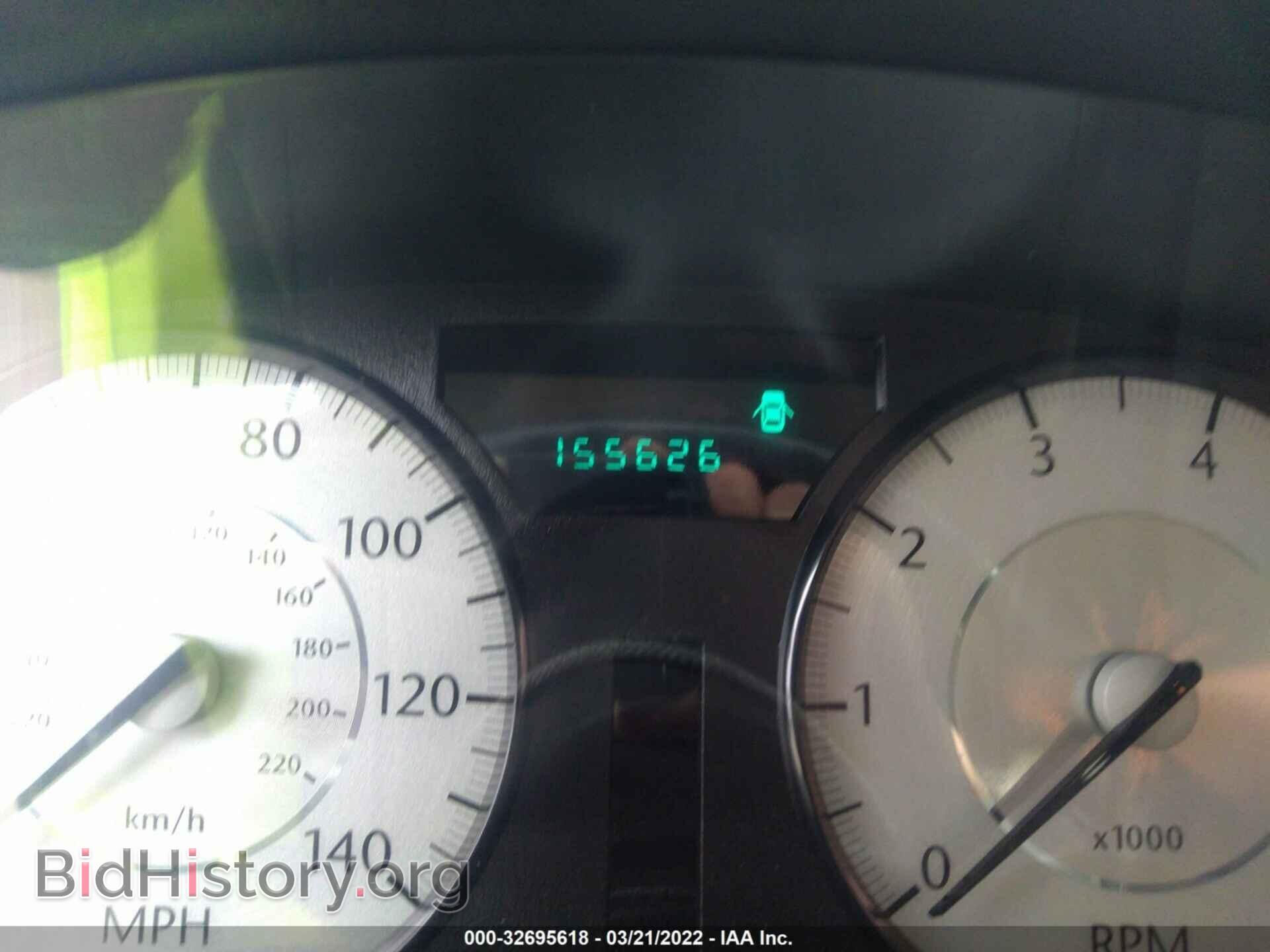 2010 CHRYSLER 300 - VIN: 2C3CA5CV9AH301821 - Фото 7
