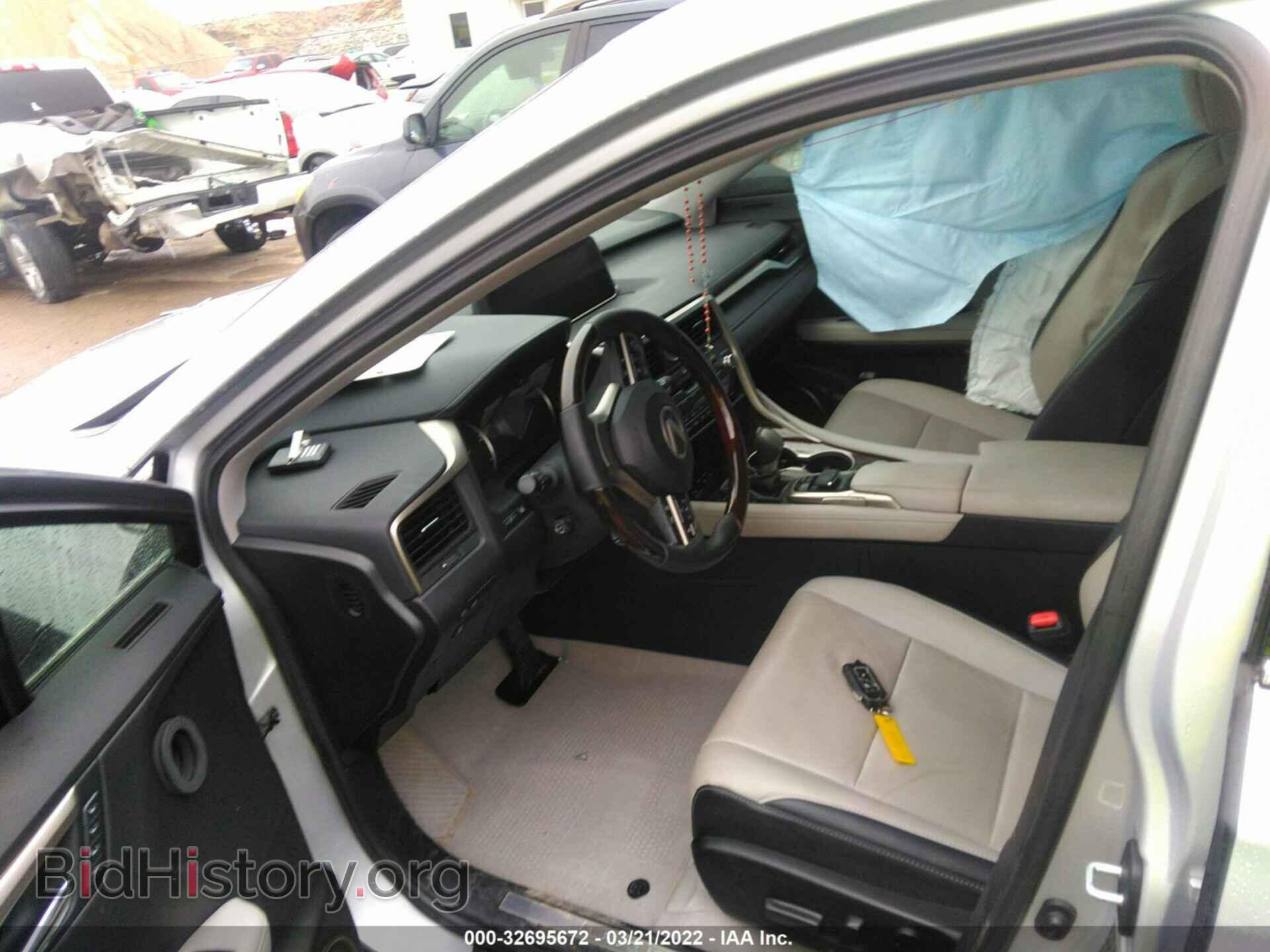 2017 LEXUS RX - VIN: 2T2ZZMCA3HC080738 - Фото 5