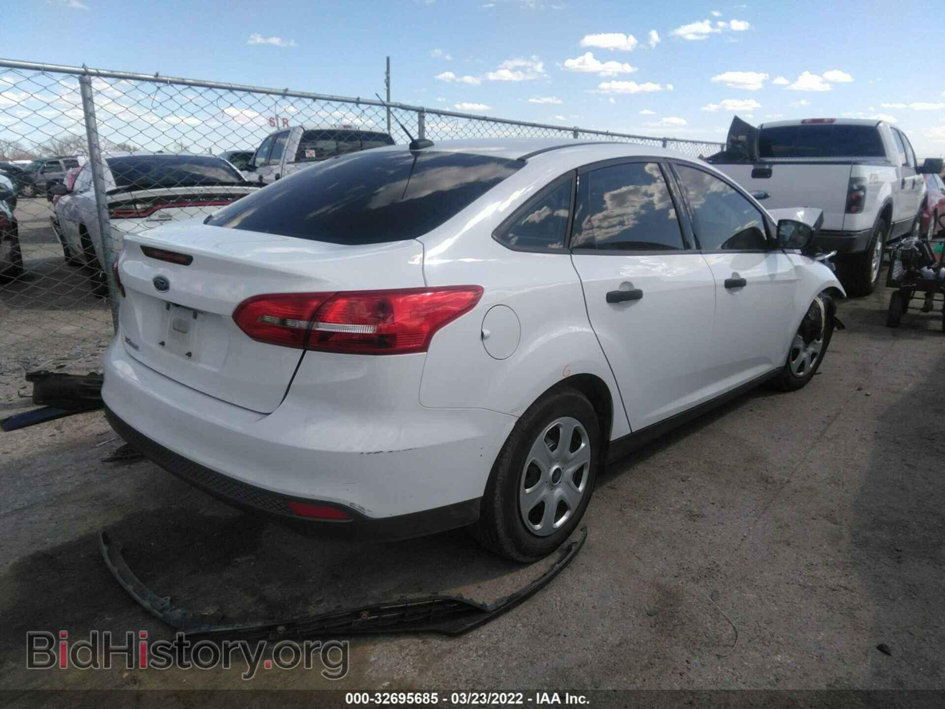 2017 FORD FOCUS - VIN: 1FADP3E24HL347310 - Фото 4