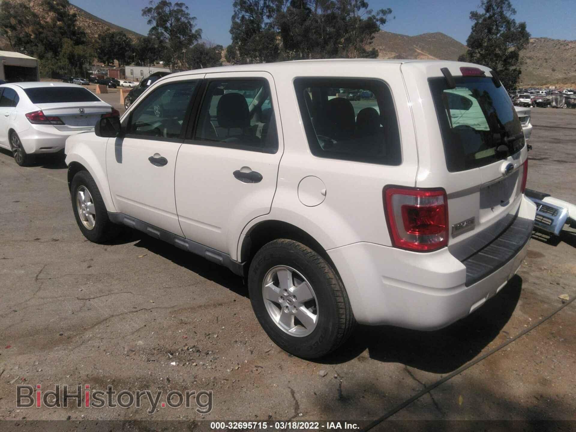 2012 FORD ESCAPE - VIN: 1FMCU0C78CKC18783 - Фото 3