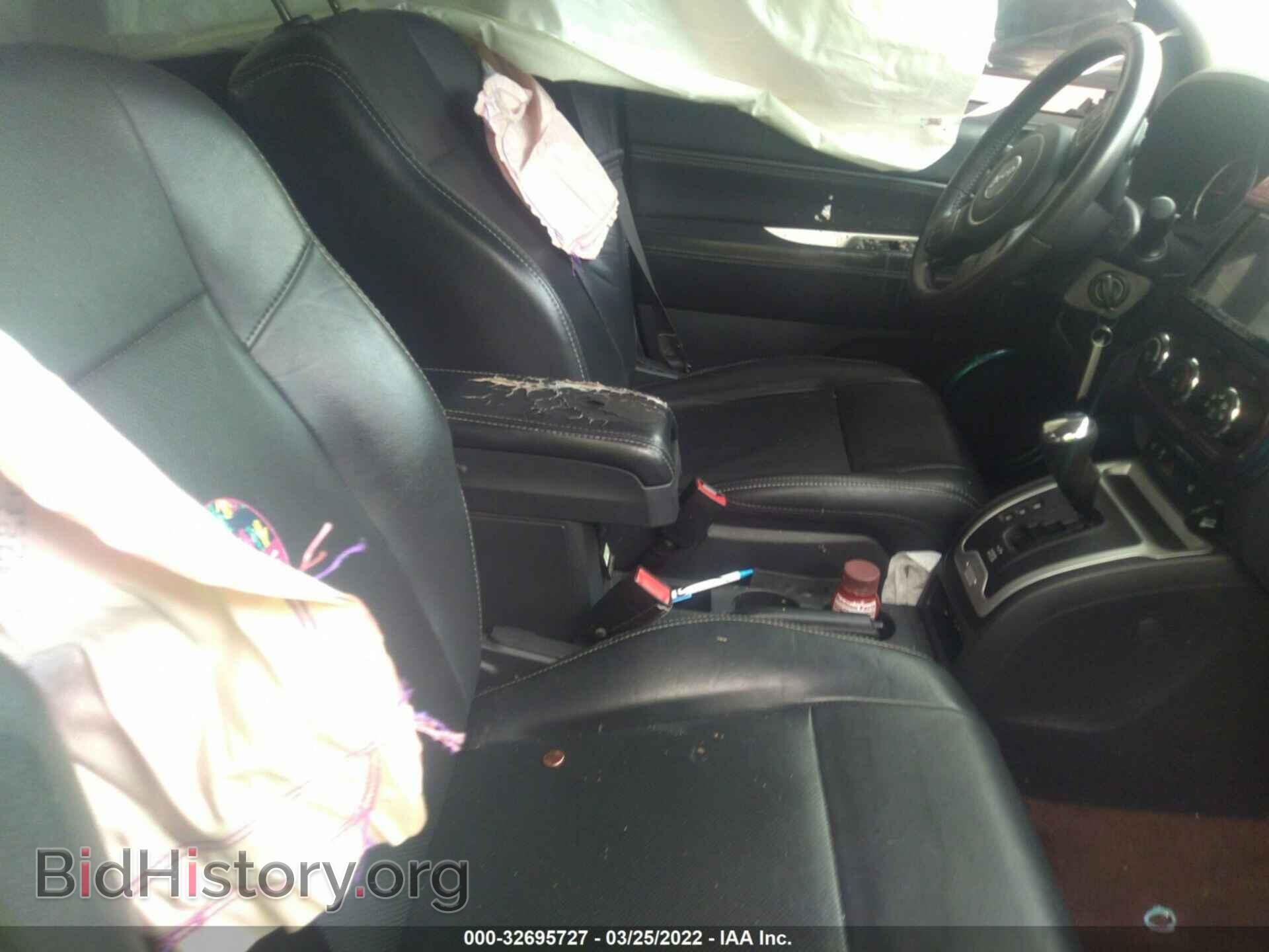 2014 JEEP COMPASS - VIN: 1C4NJCEA1ED674521 - Фото 5