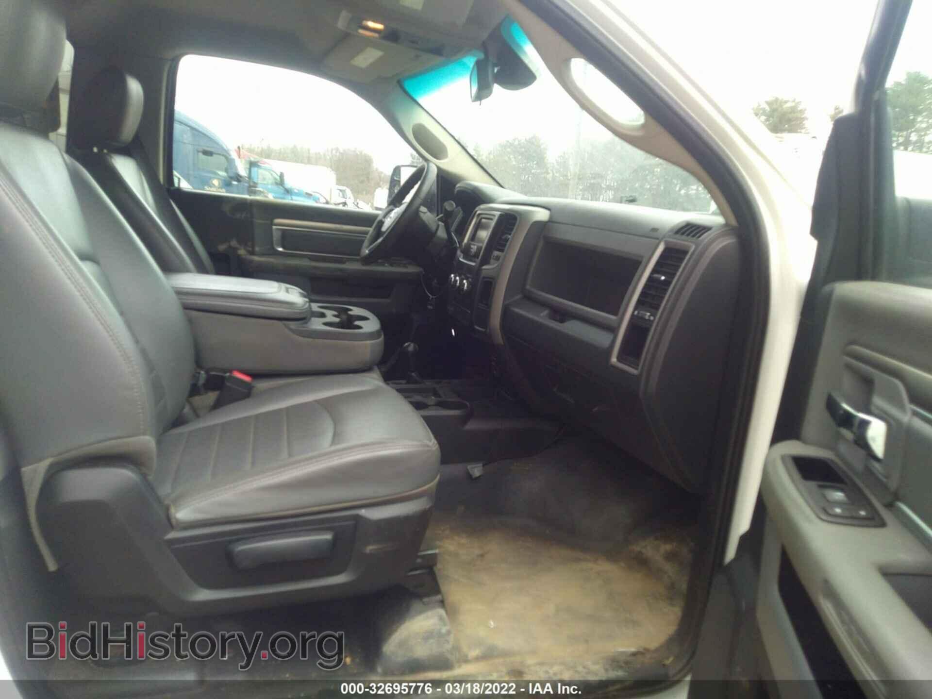 2016 RAM 3500 - VIN: 3C7WRTAJ6GG221460 - Фото 5