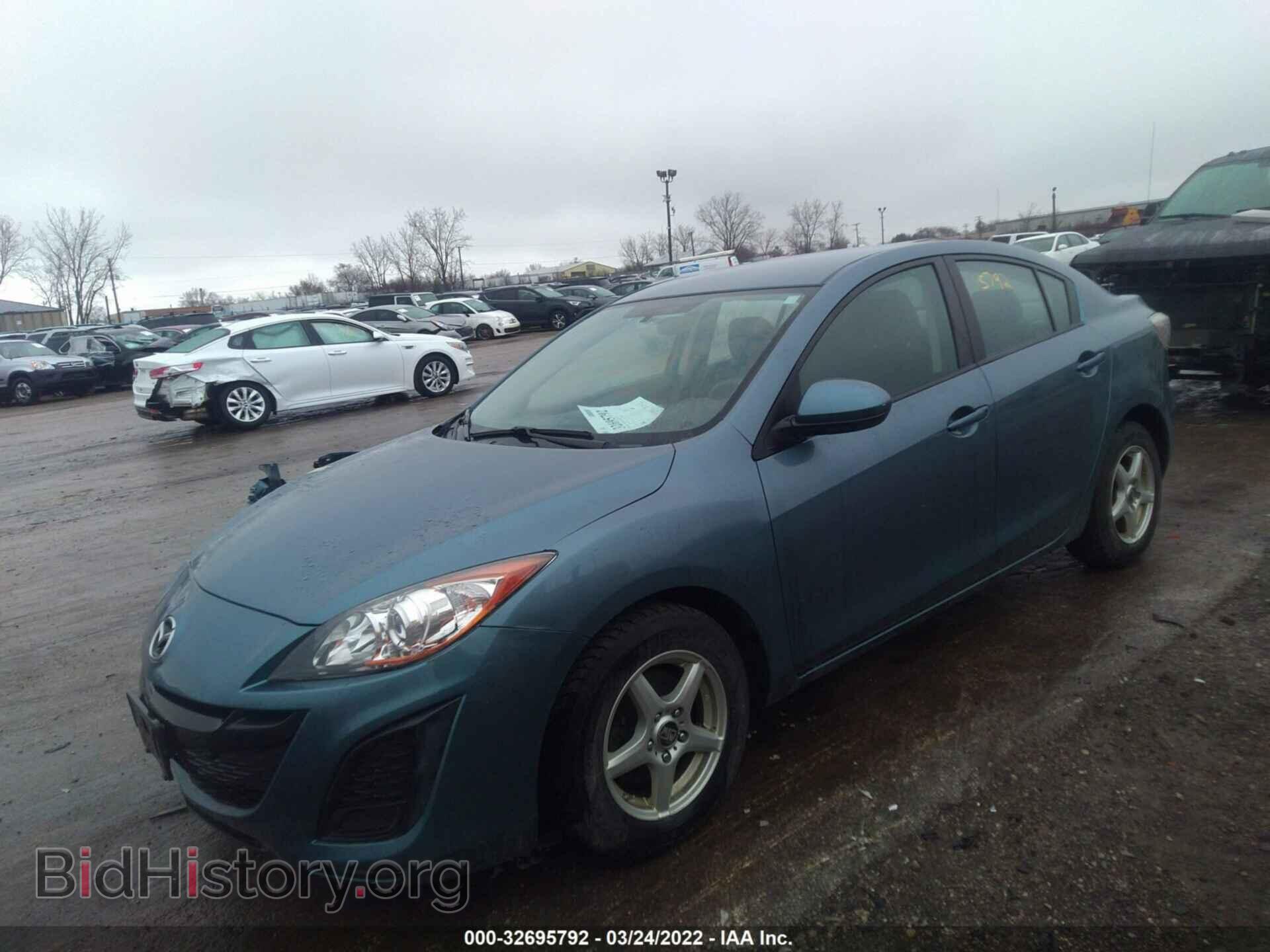 2011 MAZDA MAZDA3 - VIN: JM1BL1VF0B1496658 - Фото 2