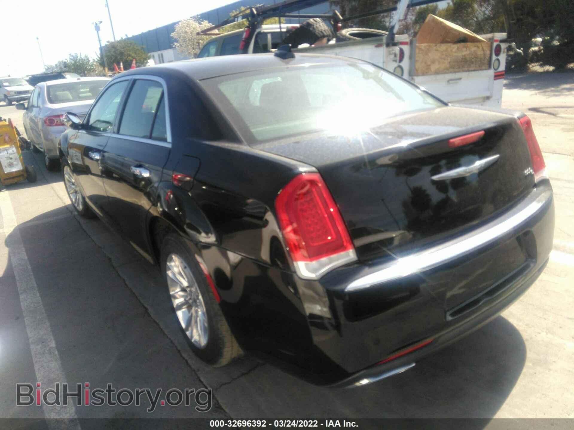 2016 CHRYSLER 300 - VIN: 2C3CCAEG7GH219905 - Фото 3