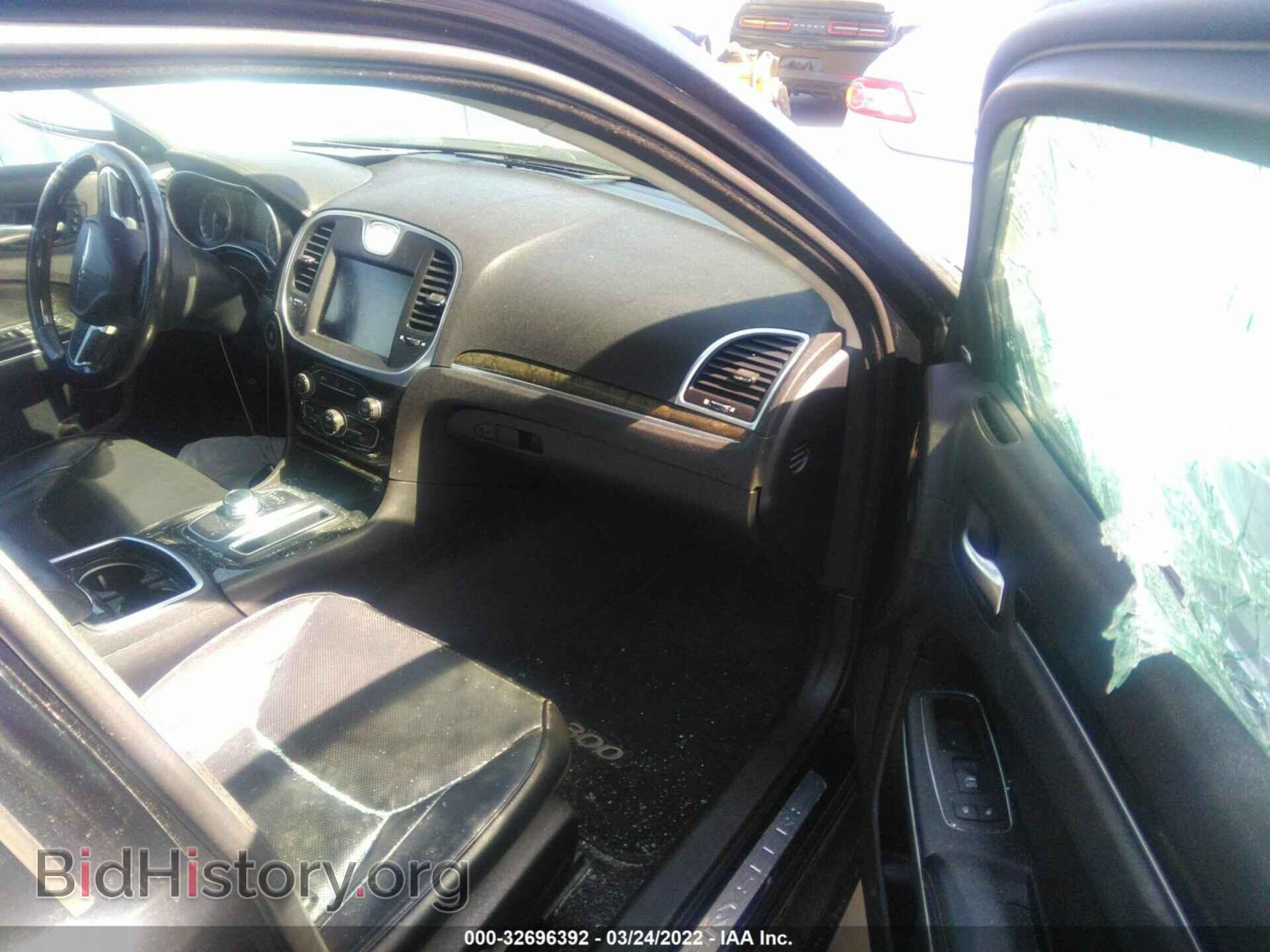 2016 CHRYSLER 300 - VIN: 2C3CCAEG7GH219905 - Фото 5