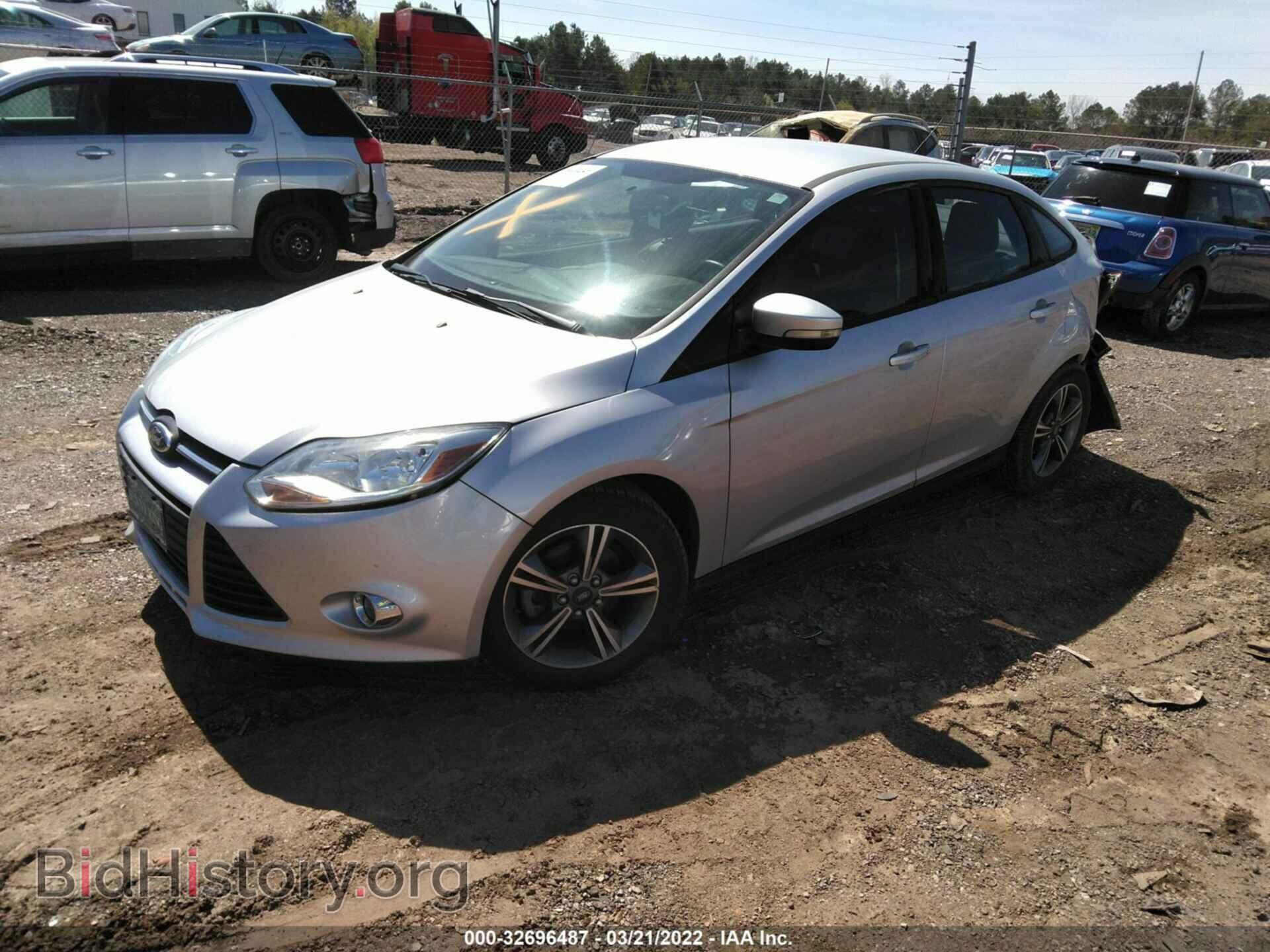 2014 FORD FOCUS - VIN: 1FADP3F2XEL457658 - Фото 2