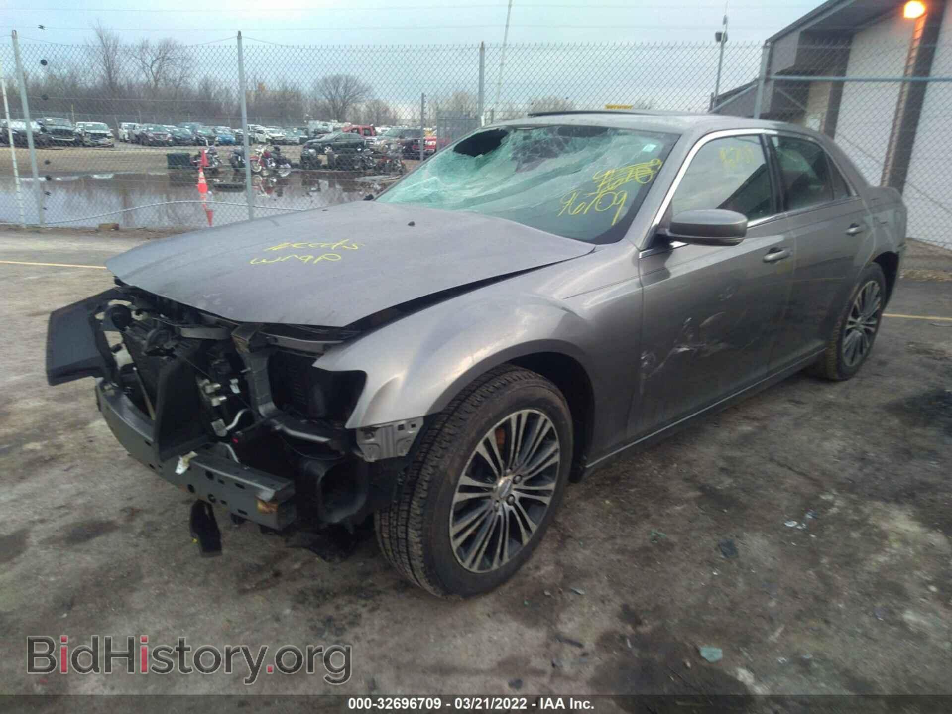 2012 CHRYSLER 300 - VIN: 2C3CCAGG6CH100332 - Фото 2