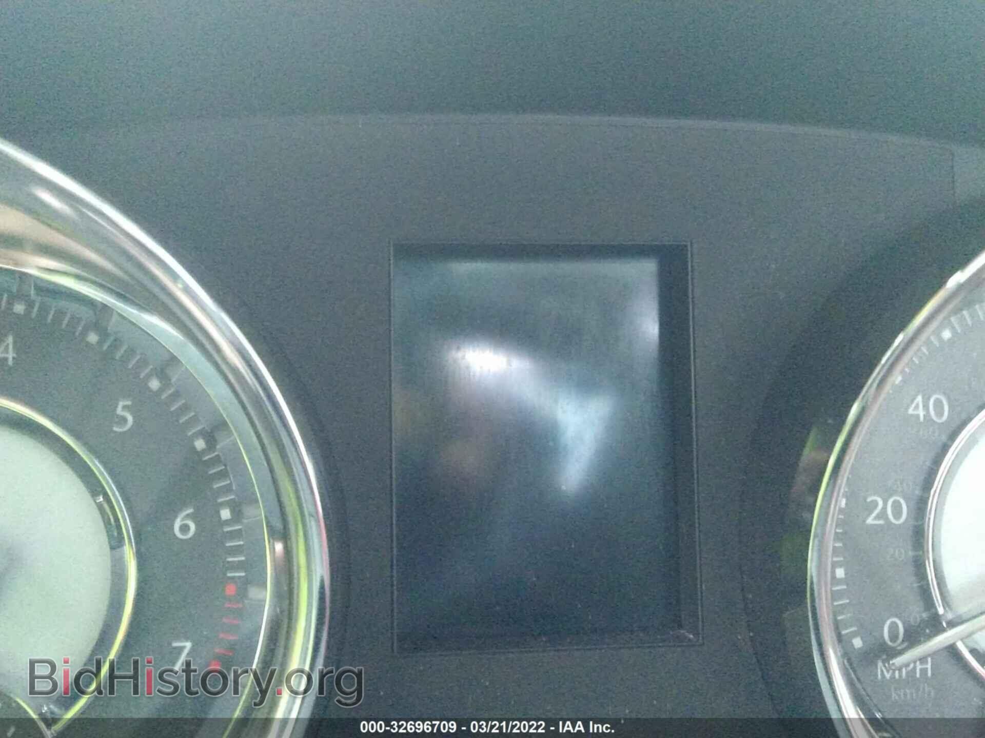 2012 CHRYSLER 300 - VIN: 2C3CCAGG6CH100332 - Фото 7
