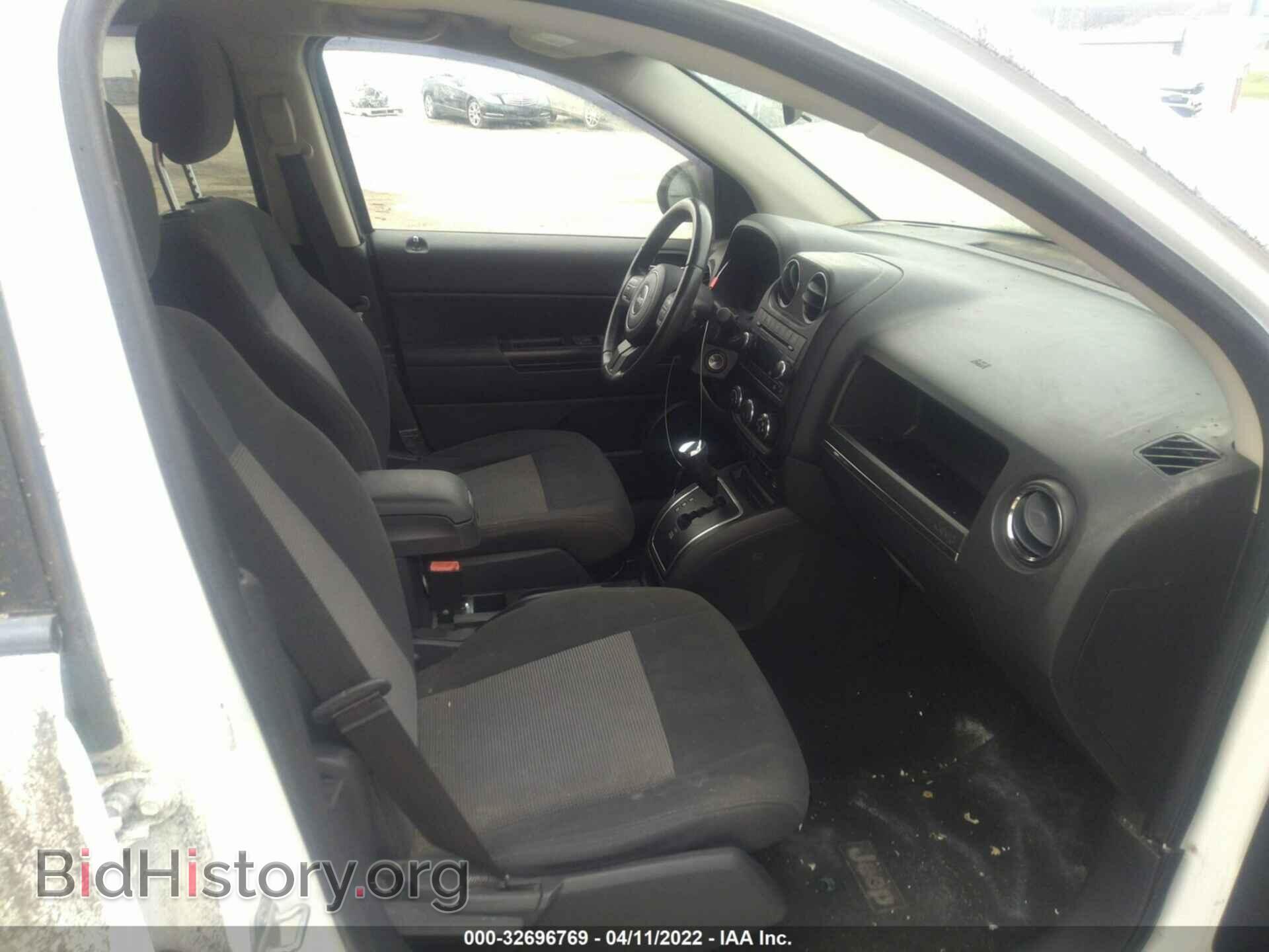 2011 JEEP COMPASS - VIN: 1J4NF1FB2BD176153 - Photo 5