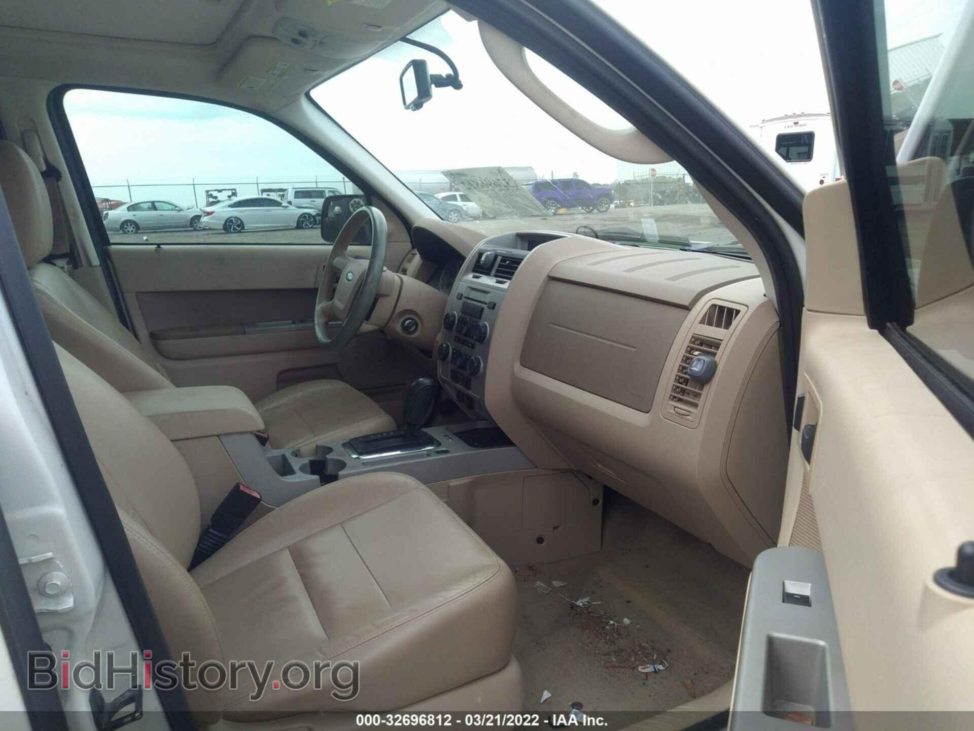 2011 FORD ESCAPE - VIN: 1FMCU0D72BKA04014 - Фото 5