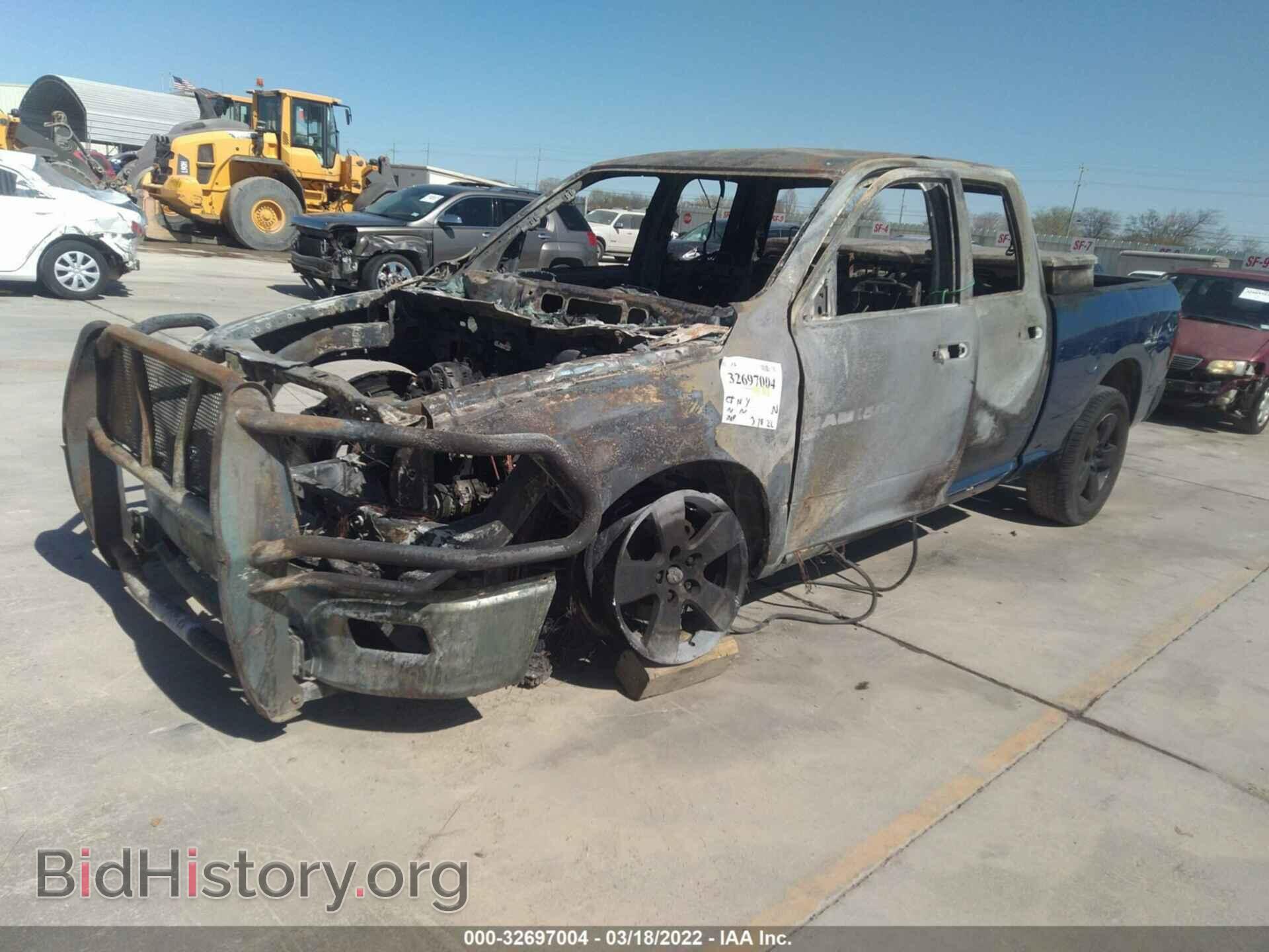 2011 RAM 1500 - VIN: 1D7RV1GT9BS537414 - Фото 2