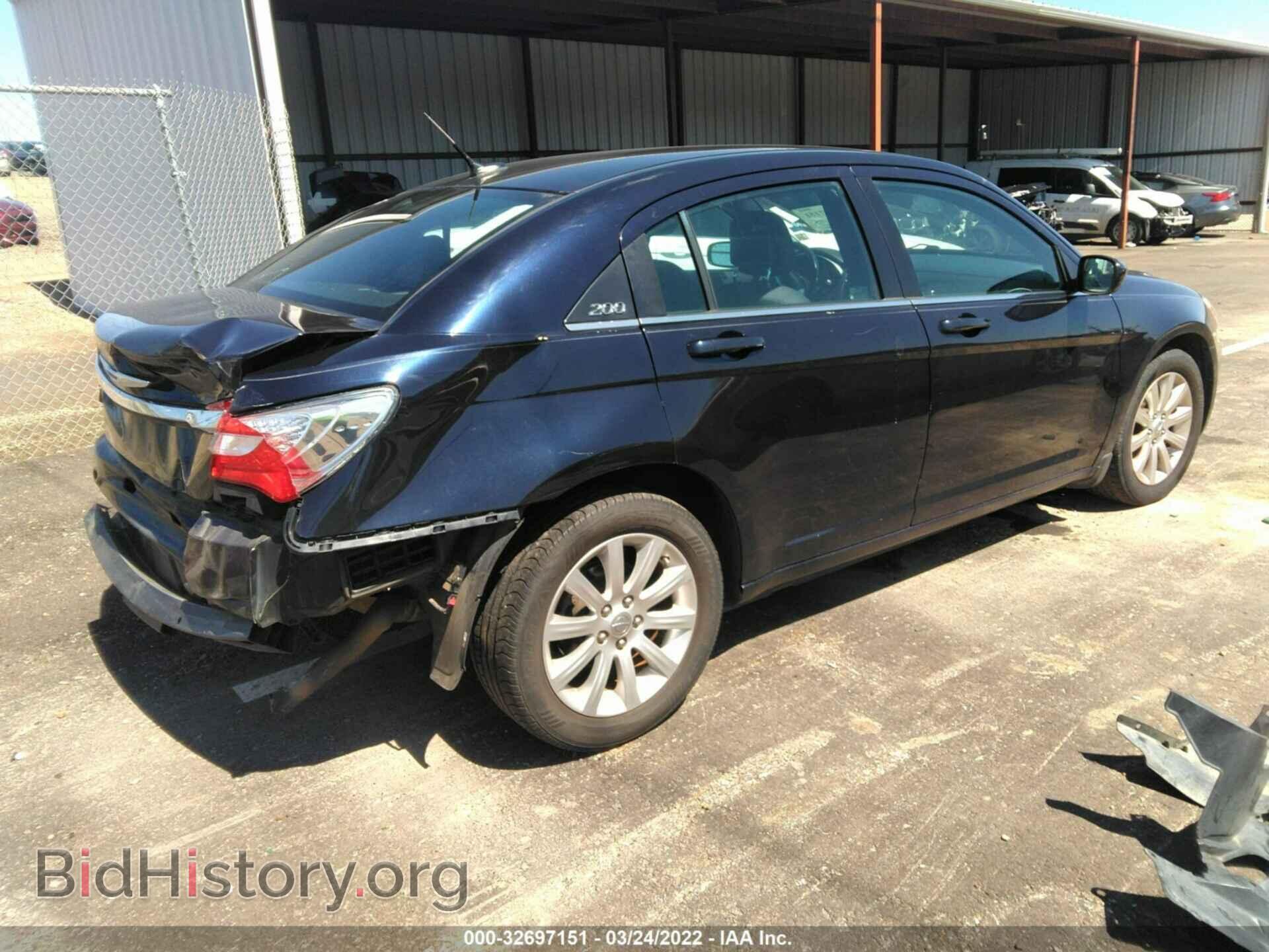 2012 CHRYSLER 200 - VIN: 1C3CCBBB3CN225636 - Фото 4