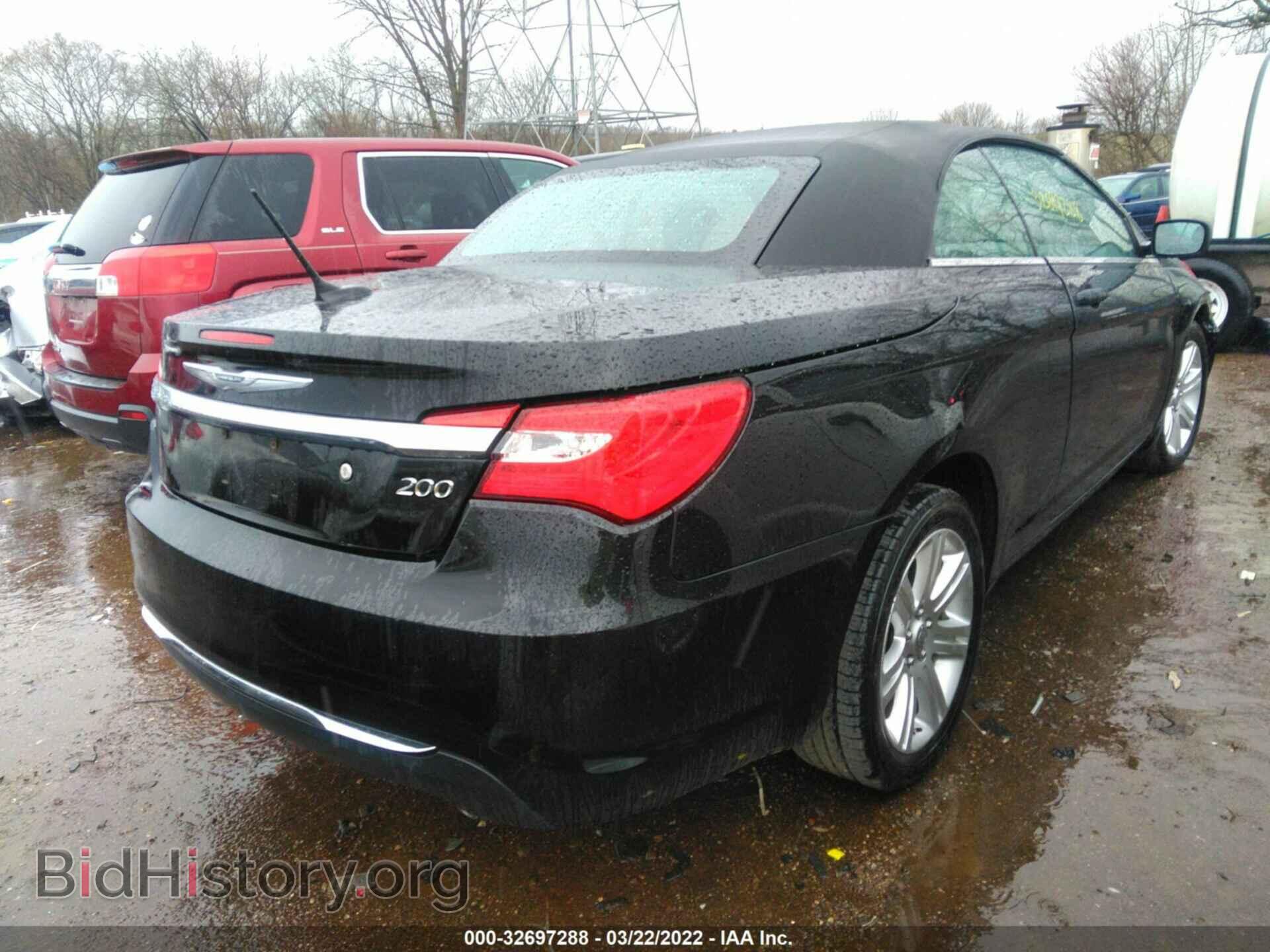 2011 CHRYSLER 200 - VIN: 1C3BC2EG2BN624202 - Фото 4