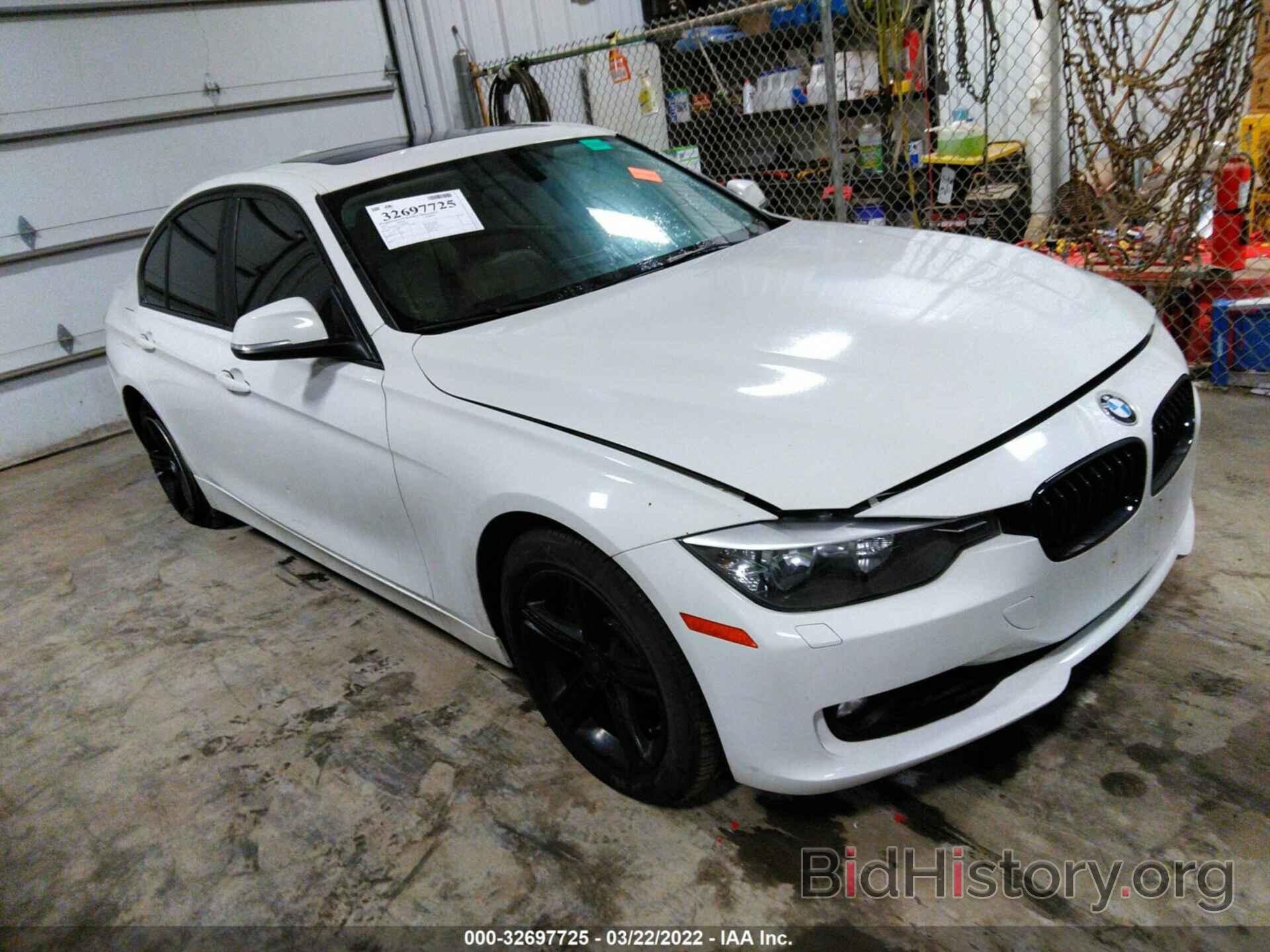 Photo WBA3B5C53DF598029 - BMW 3 SERIES 2013