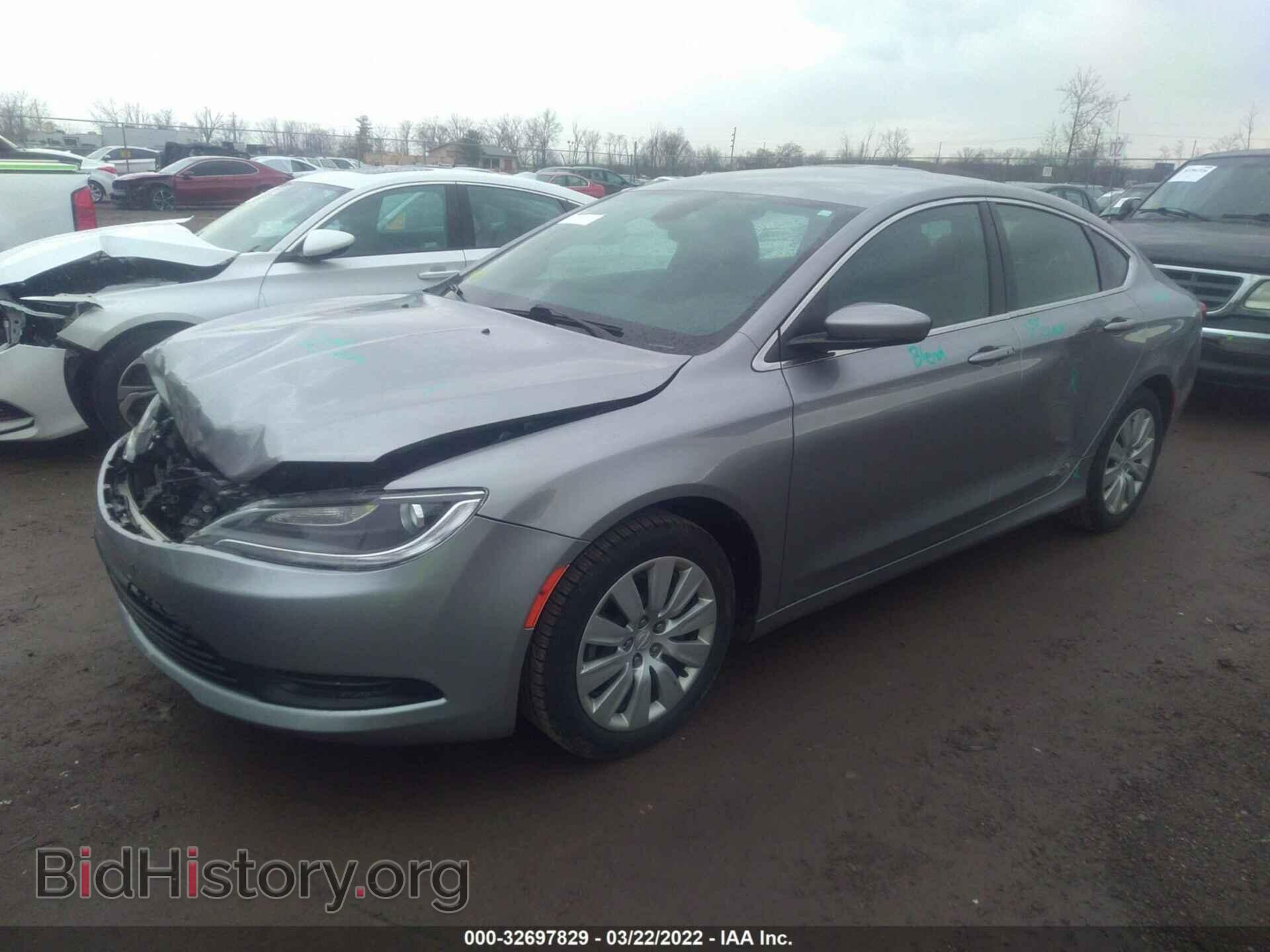 2016 CHRYSLER 200 - VIN: 1C3CCCFBXGN146230 - Фото 2