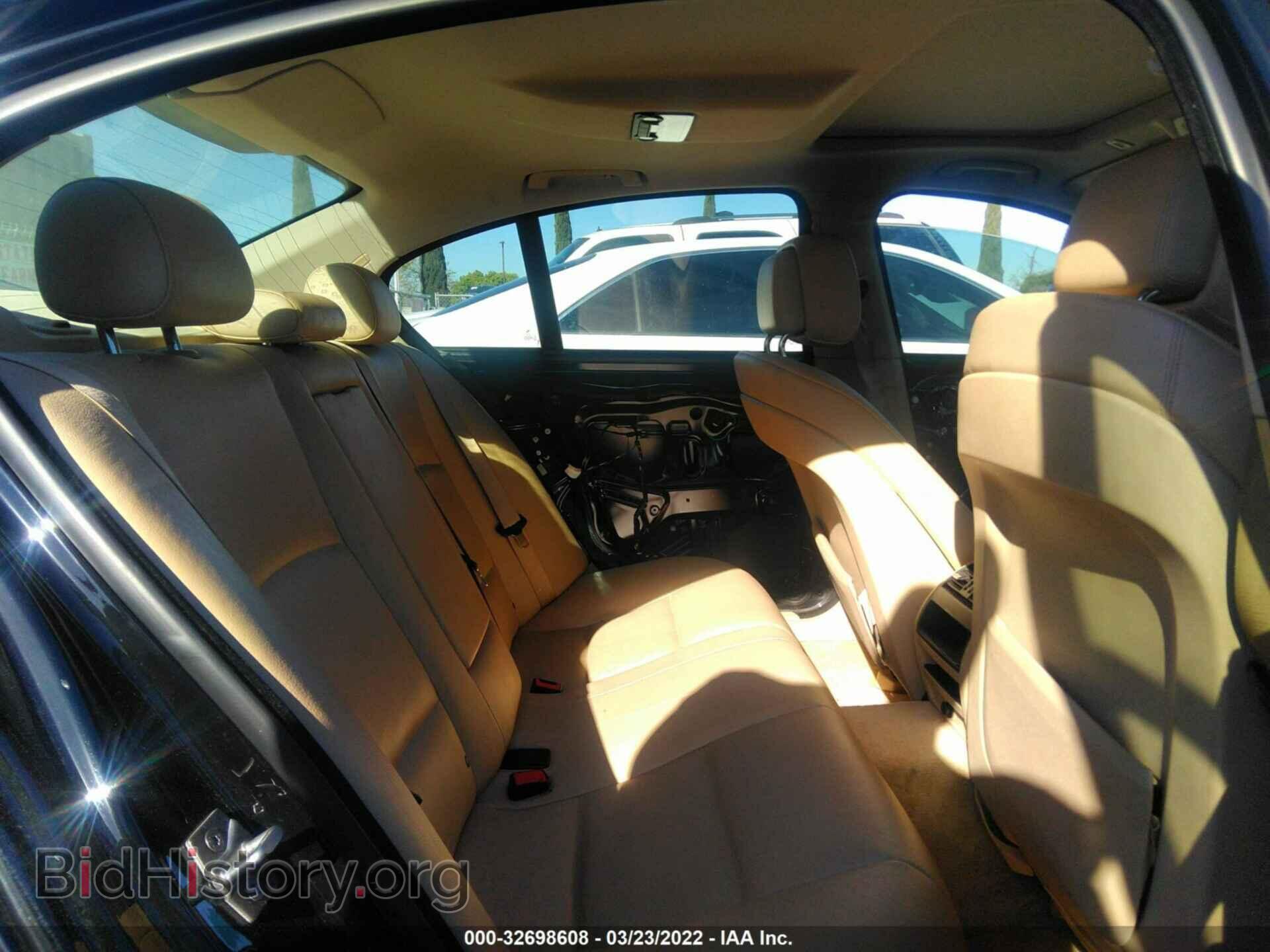 2012 BMW 5 SERIES - VIN: WBAXG5C54CDW24246 - Фото 8