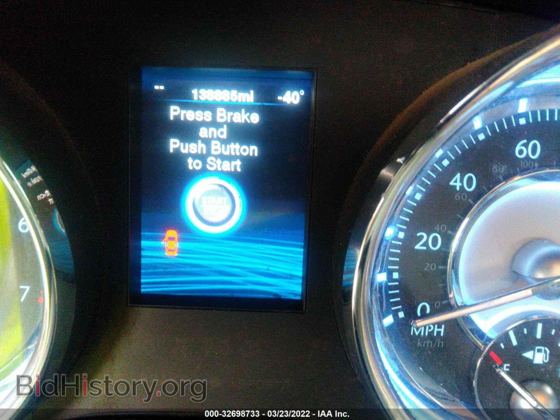 2012 CHRYSLER 300 - VIN: 2C3CCAAG2CH116858 - Фото 7