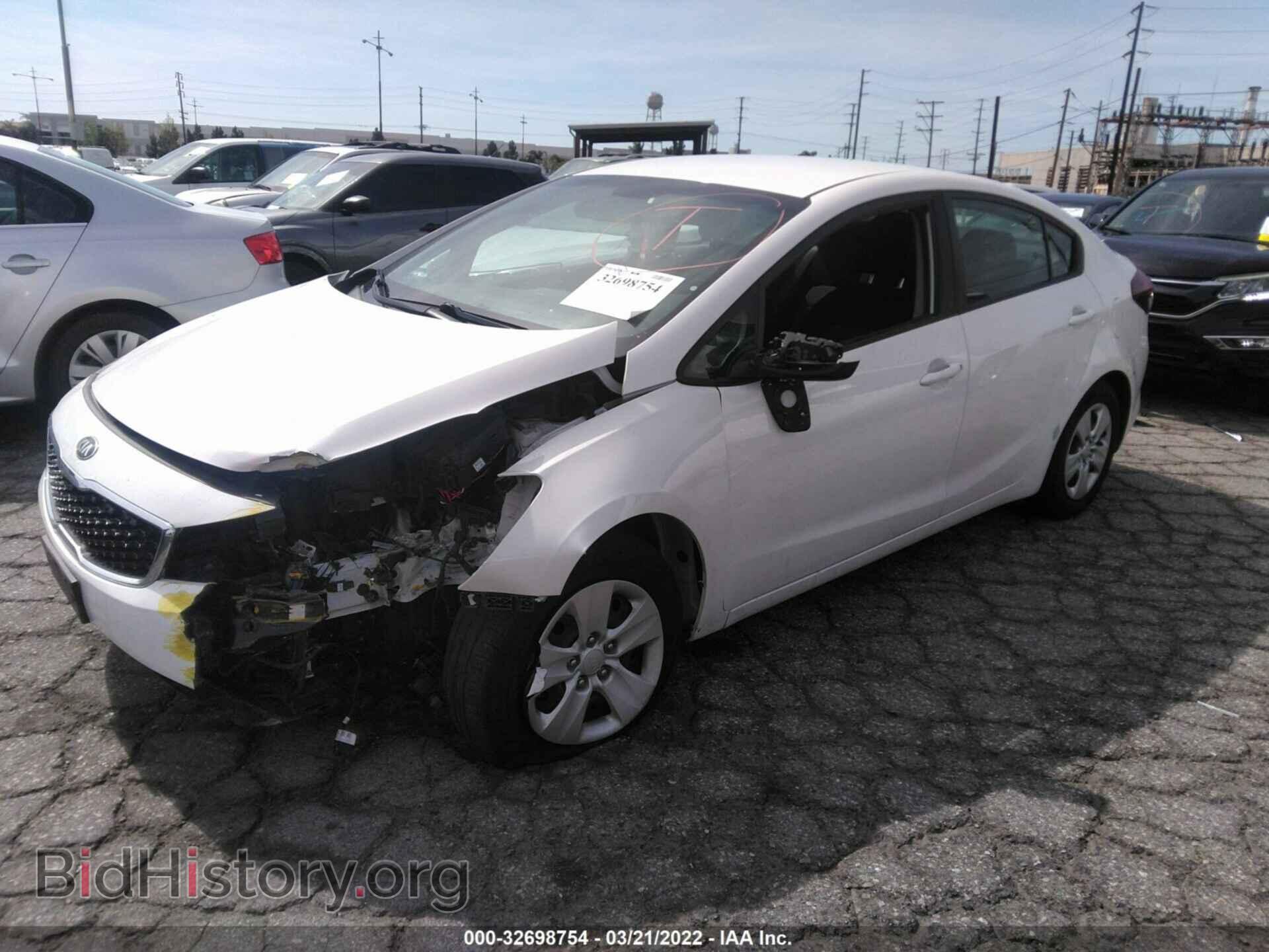 2017 KIA FORTE - VIN: 3KPFK4A75HE122508 - Фото 2