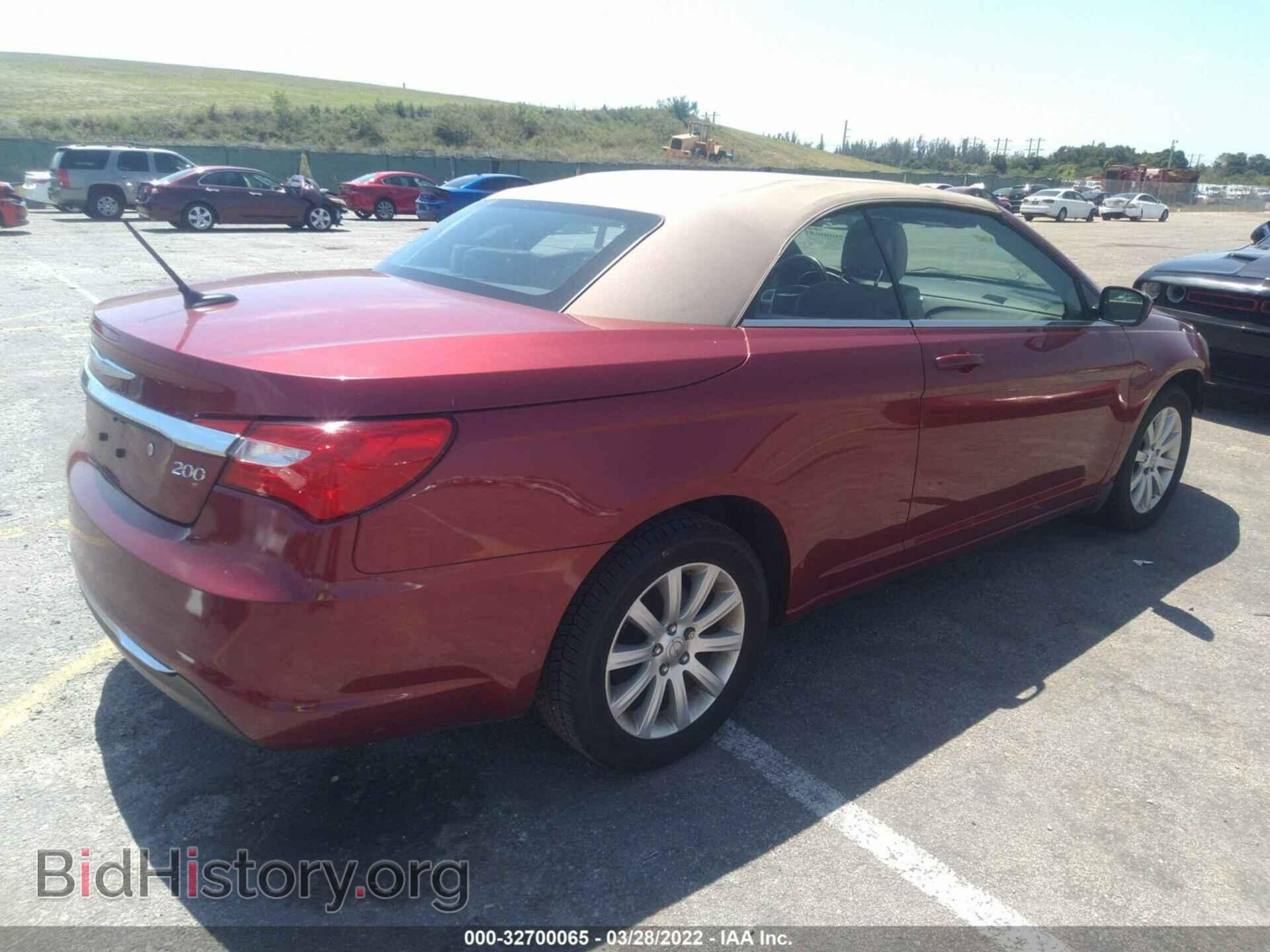 2011 CHRYSLER 200 - VIN: 1C3BC2EG1BN532613 - Фото 4