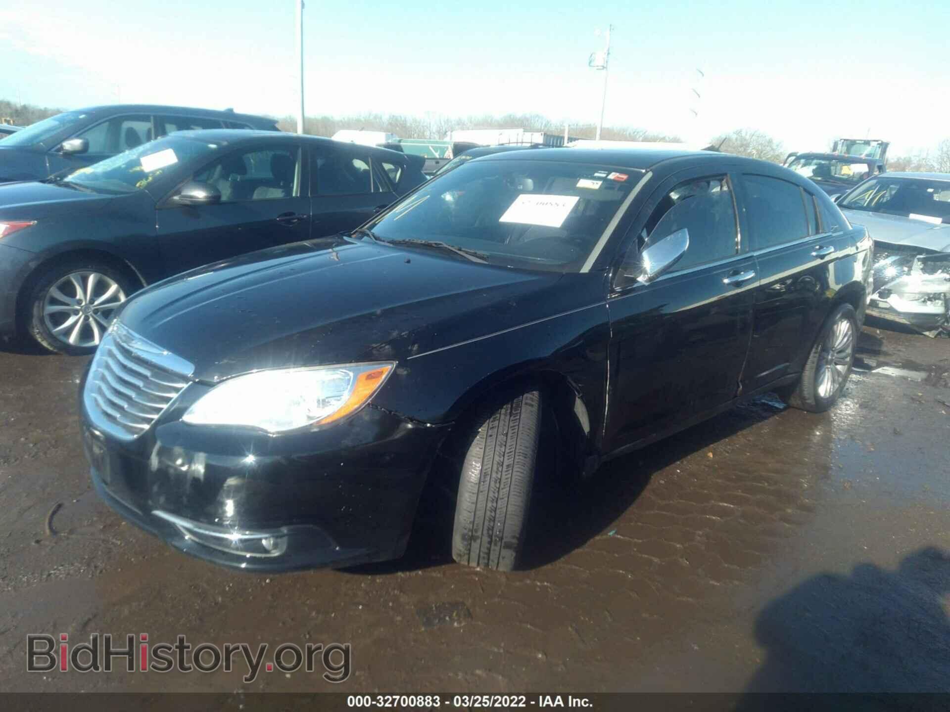 2012 CHRYSLER 200 - VIN: 1C3CCBCB0CN146603 - Фото 2