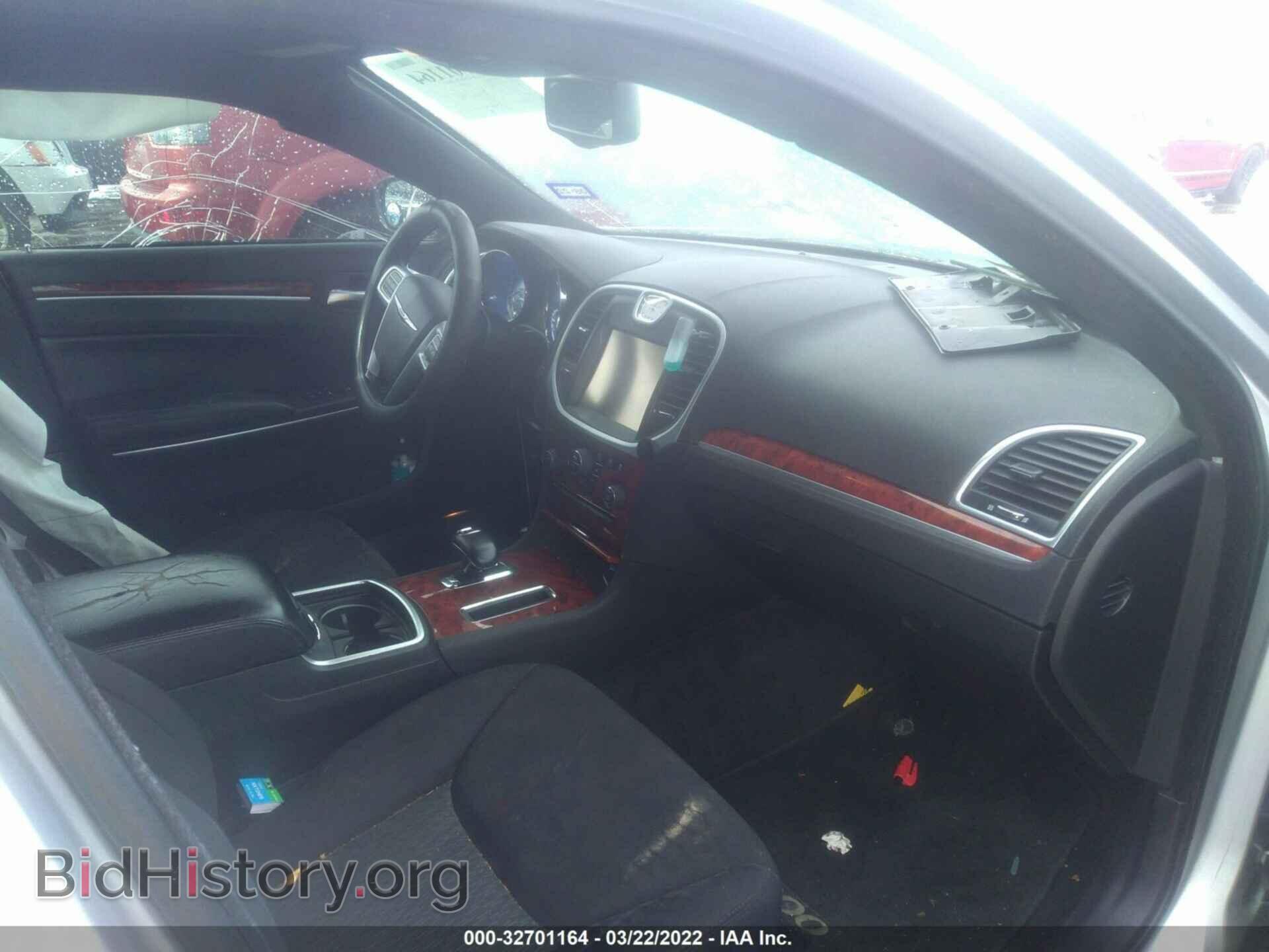 2012 CHRYSLER 300 - VIN: 2C3CCAAG9CH243316 - Фото 5