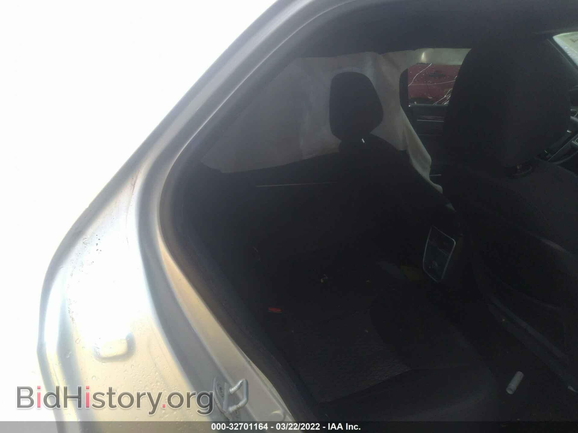 2012 CHRYSLER 300 - VIN: 2C3CCAAG9CH243316 - Фото 8