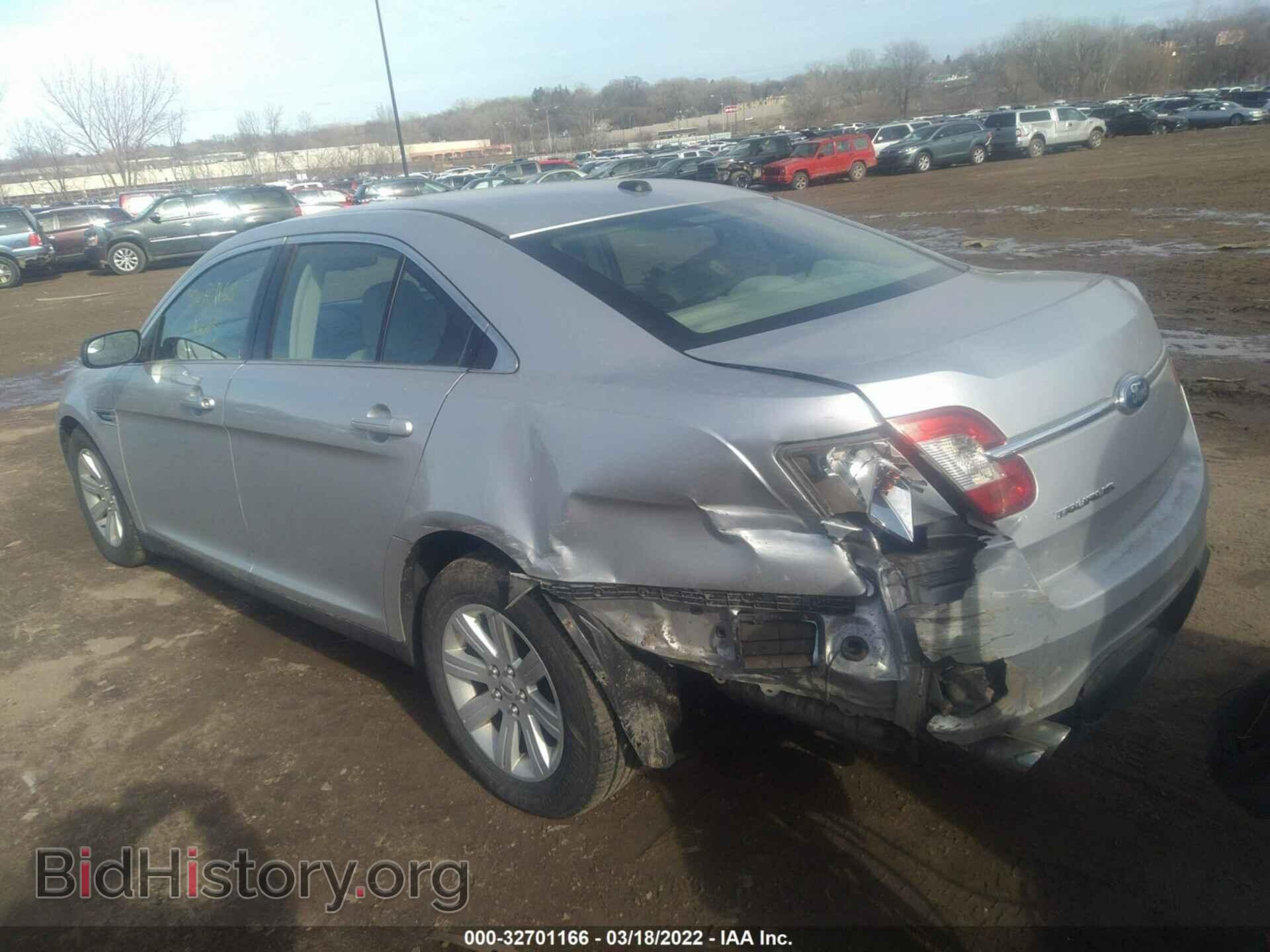 2012 FORD TAURUS - VIN: 1FAHP2DW5CG111363 - Фото 3