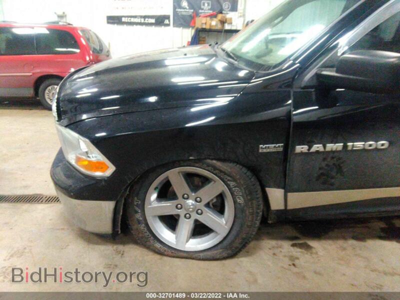 2012 RAM 1500 (VIN 1C6RD7GT8CS107804) — фото 6 из 12