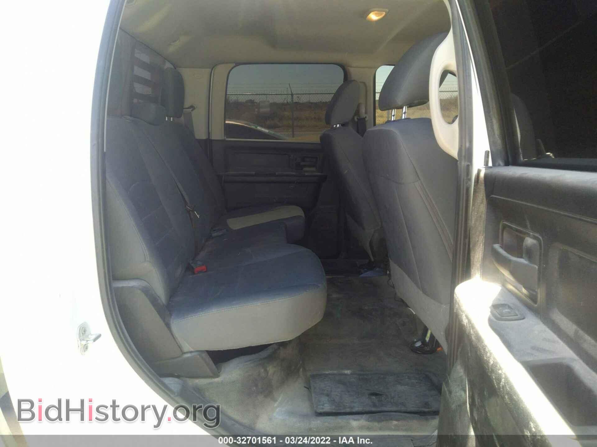 2018 RAM 2500 - VIN: 3C6UR5HJ5JG337009 - Photo 8