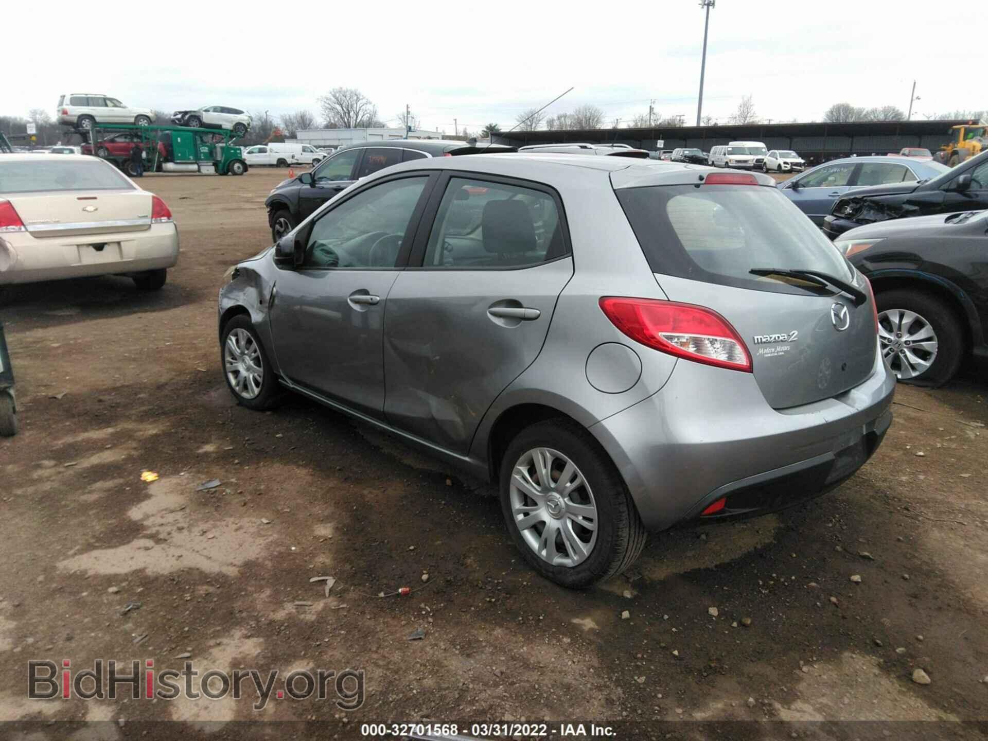 2014 MAZDA MAZDA2 - VIN: JM1DE1KZ6E0172500 - Фото 3