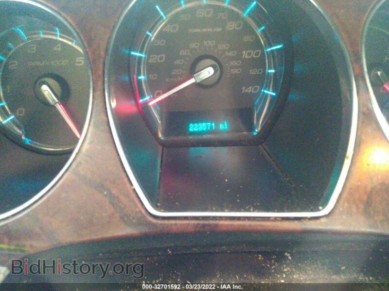 2011 Ford TAURUS (VIN 1FAHP2EW0BG174108) — photo 7 of 11