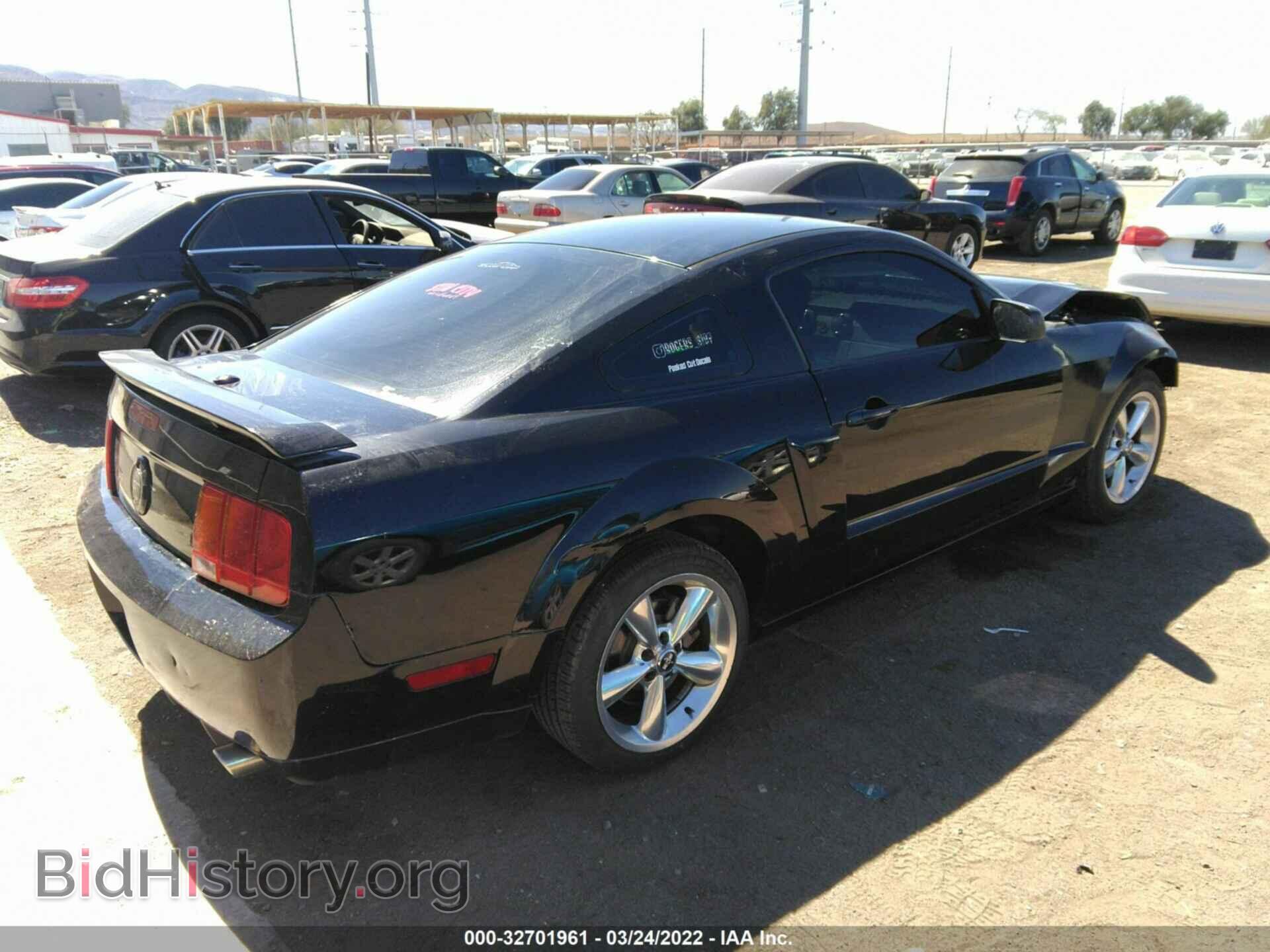 2007 FORD MUSTANG - VIN: 1ZVHT82H375199325 - Фото 4
