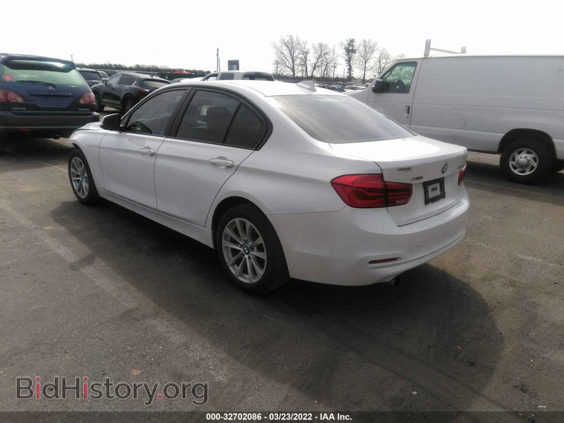 2016 BMW 3 SERIES - VIN: WBA8E5G52GNU21585 - Фото 3