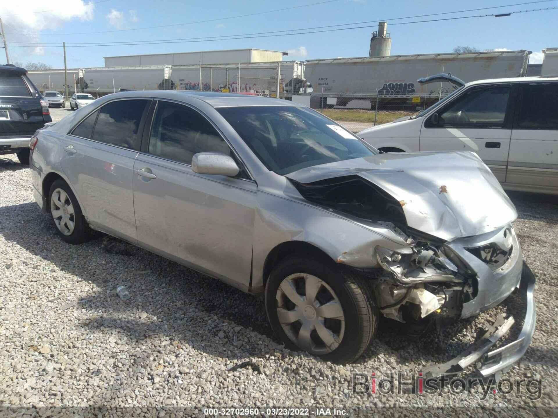 Photo 4T1BK46K37U030871 - TOYOTA CAMRY 2007