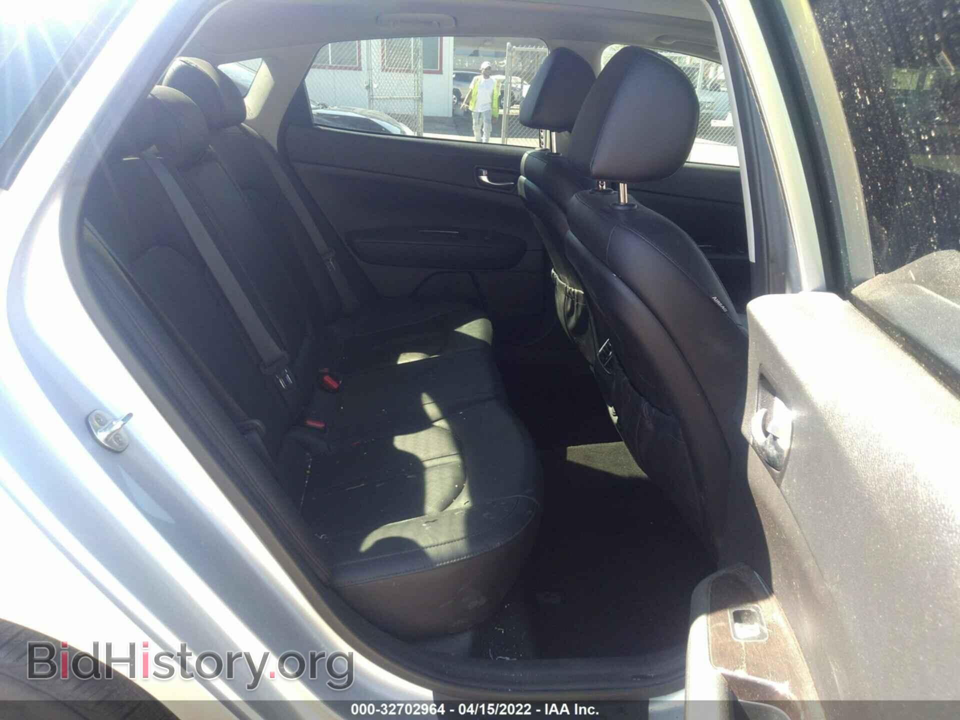 2018 KIA OPTIMA - VIN: 5XXGU4L32JG221907 - Фото 8
