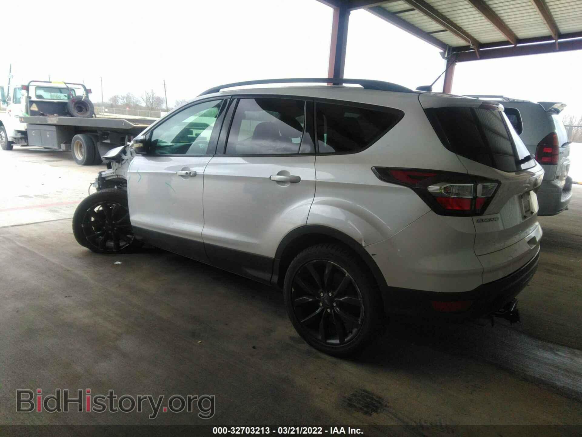 2017 FORD ESCAPE - VIN: 1FMCU0J9XHUB42497 - Фото 3