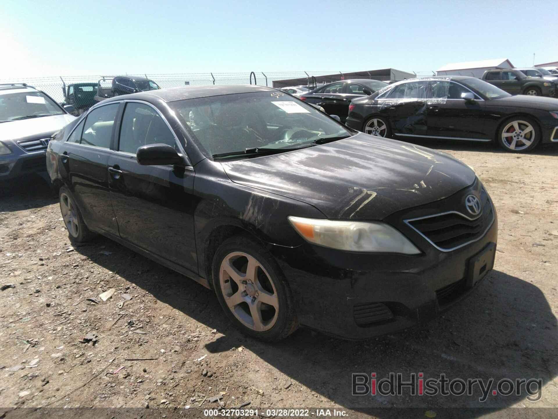 Photo 4T4BF3EK0AR026189 - TOYOTA CAMRY 2010