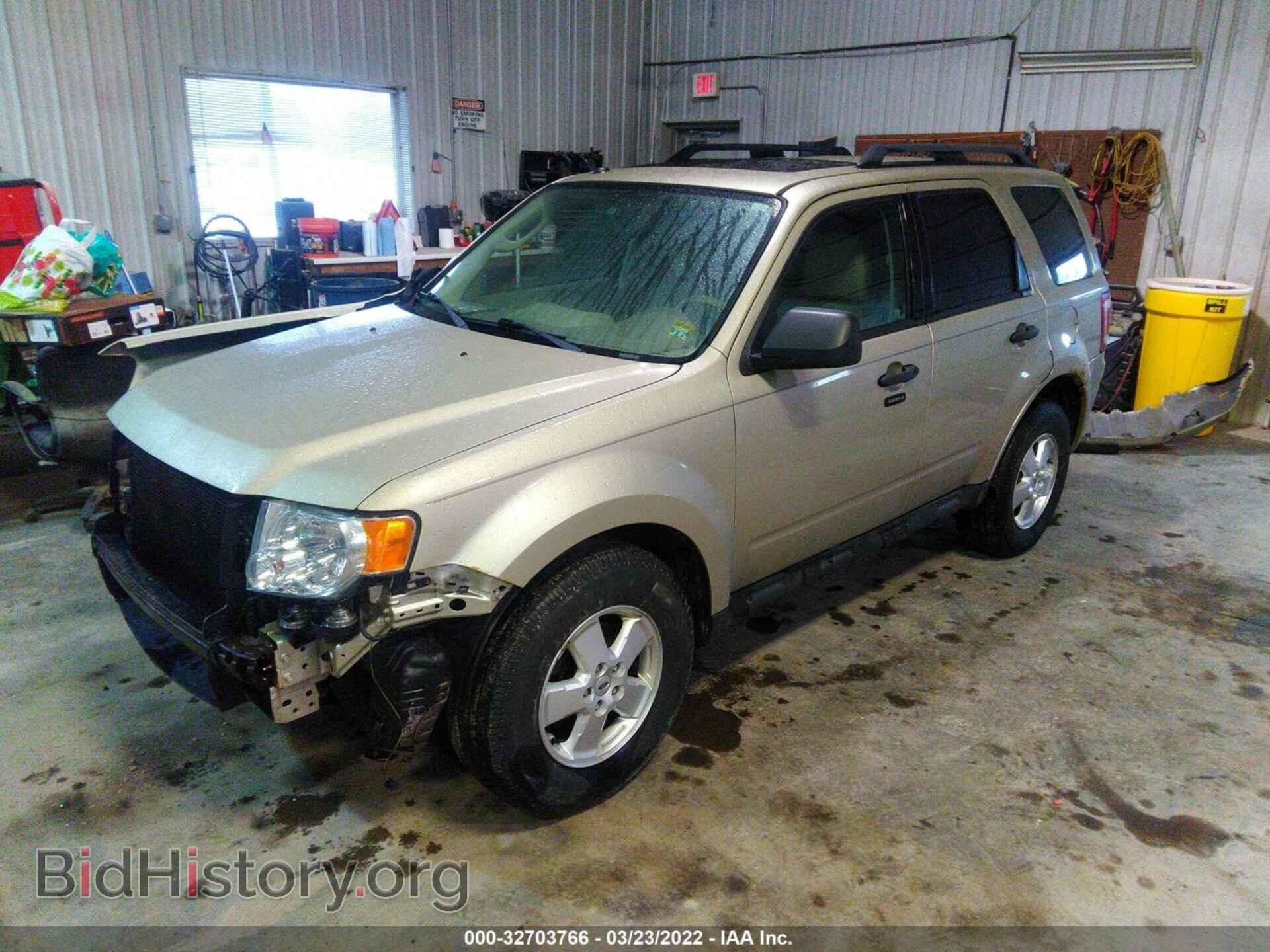 2012 FORD ESCAPE - VIN: 1FMCU9D71CKC48713 - Фото 2