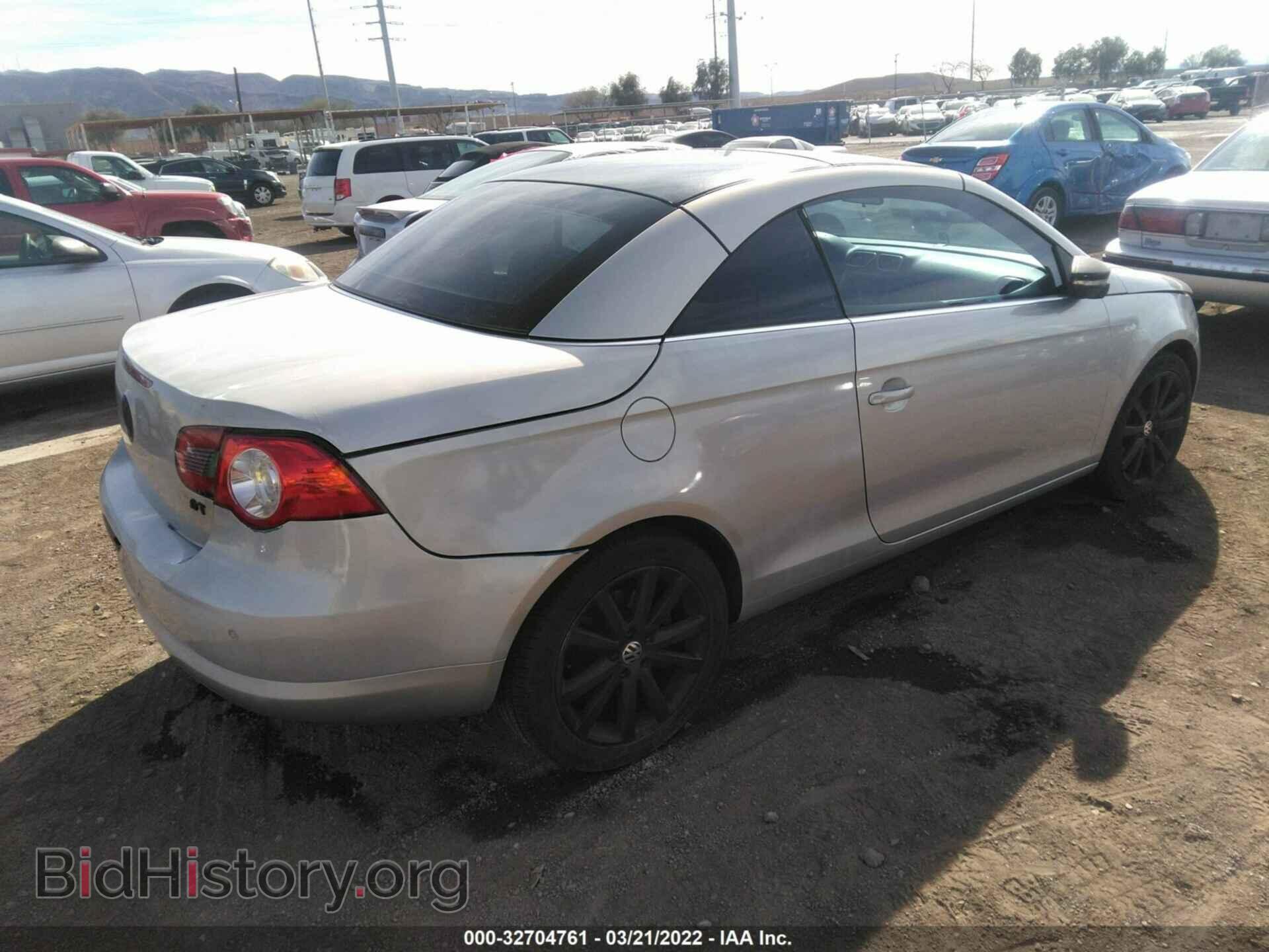 2009 VOLKSWAGEN EOS - VIN: WVWBA71F19V009890 - Фото 4