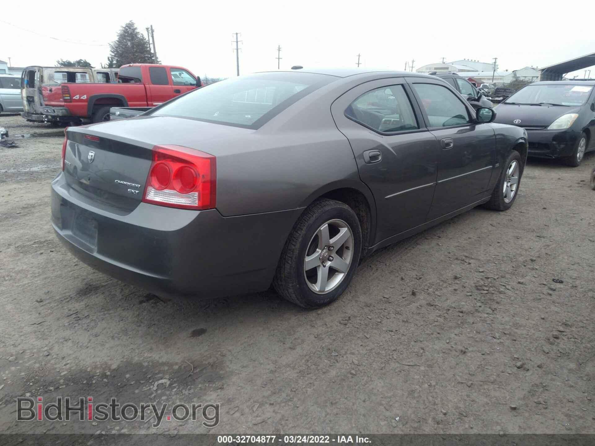 2010 DODGE CHARGER - VIN: 2B3CA3CV7AH106978 - Фото 4