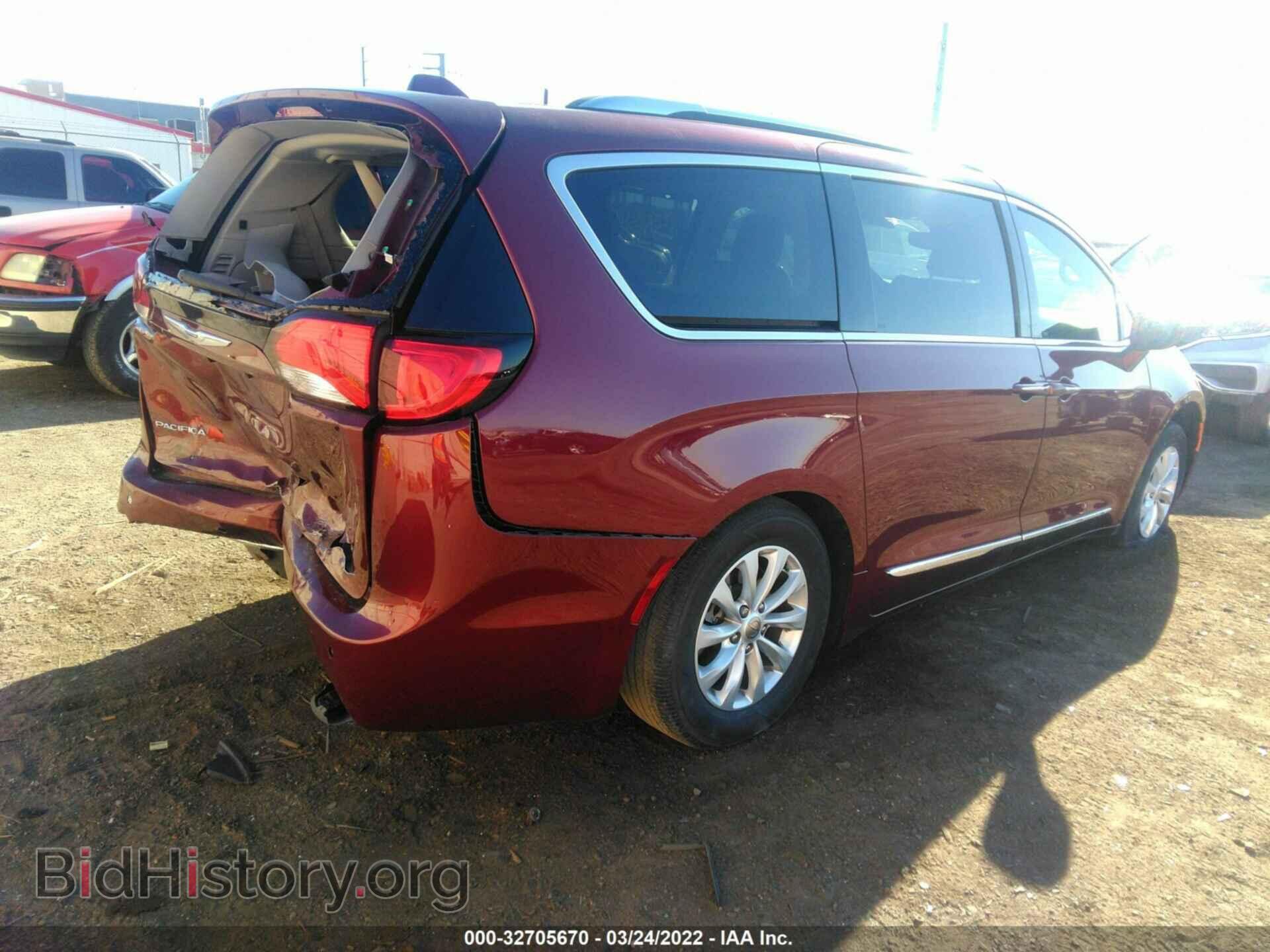 2019 CHRYSLER PACIFICA - VIN: 2C4RC1BG1KR537788 - Фото 3