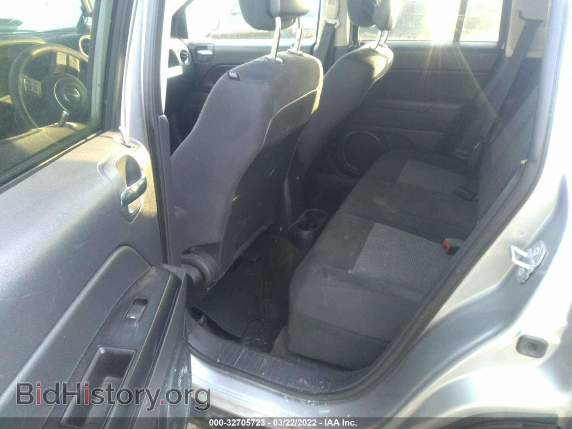 2014 JEEP COMPASS - VIN: 1C4NJDBB3ED777538 - Фото 8