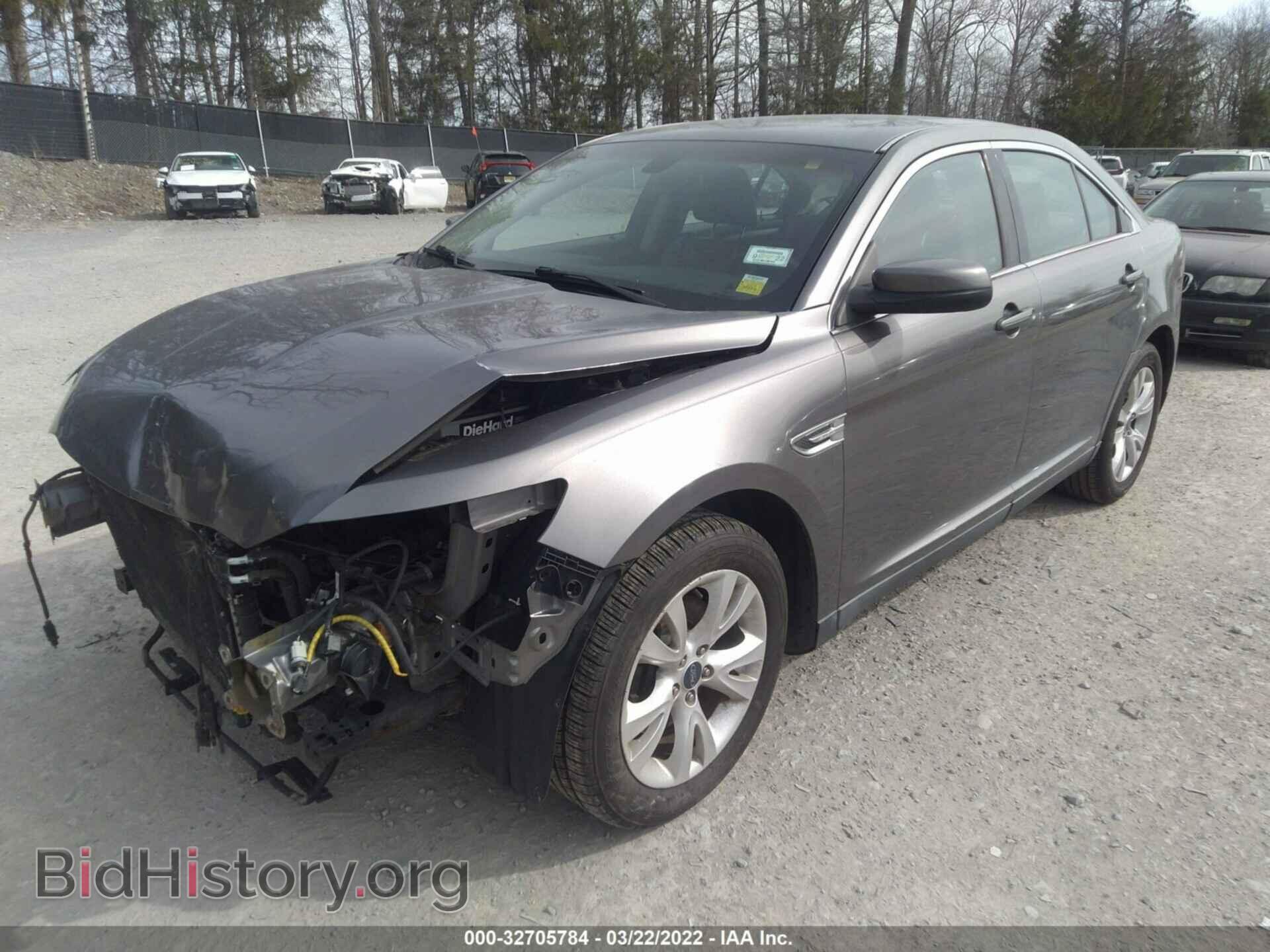 2011 FORD TAURUS - VIN: 1FAHP2EW0BG162802 - Photo 2