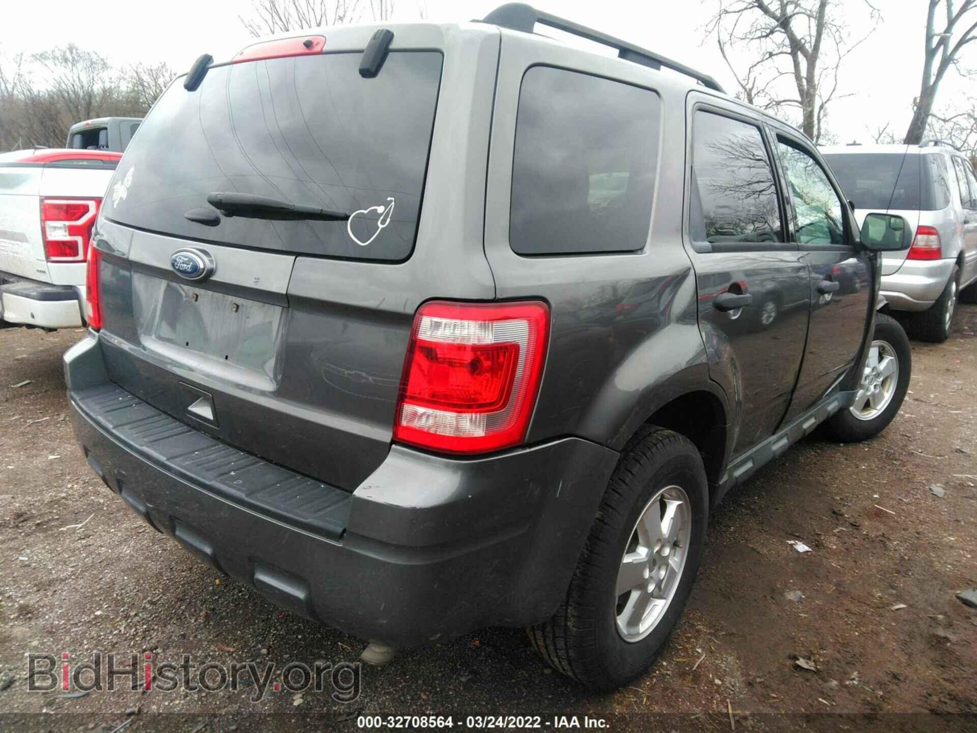 2011 FORD ESCAPE - VIN: 1FMCU0D73BKB74205 - Фото 4