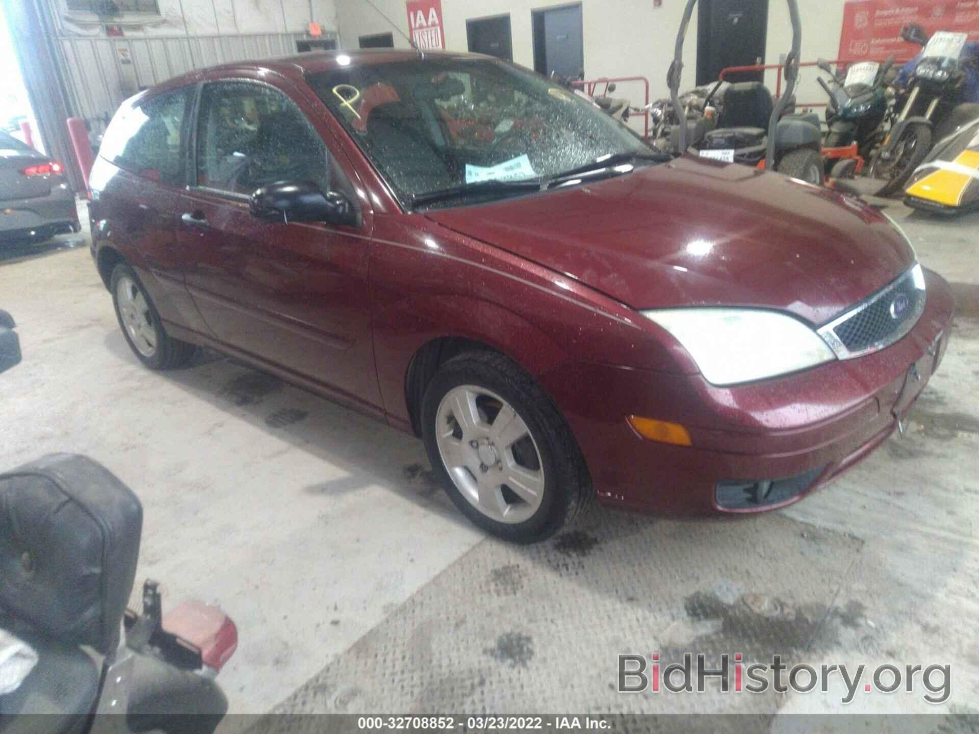 Photo 1FAHP31N46W243932 - FORD FOCUS 2006