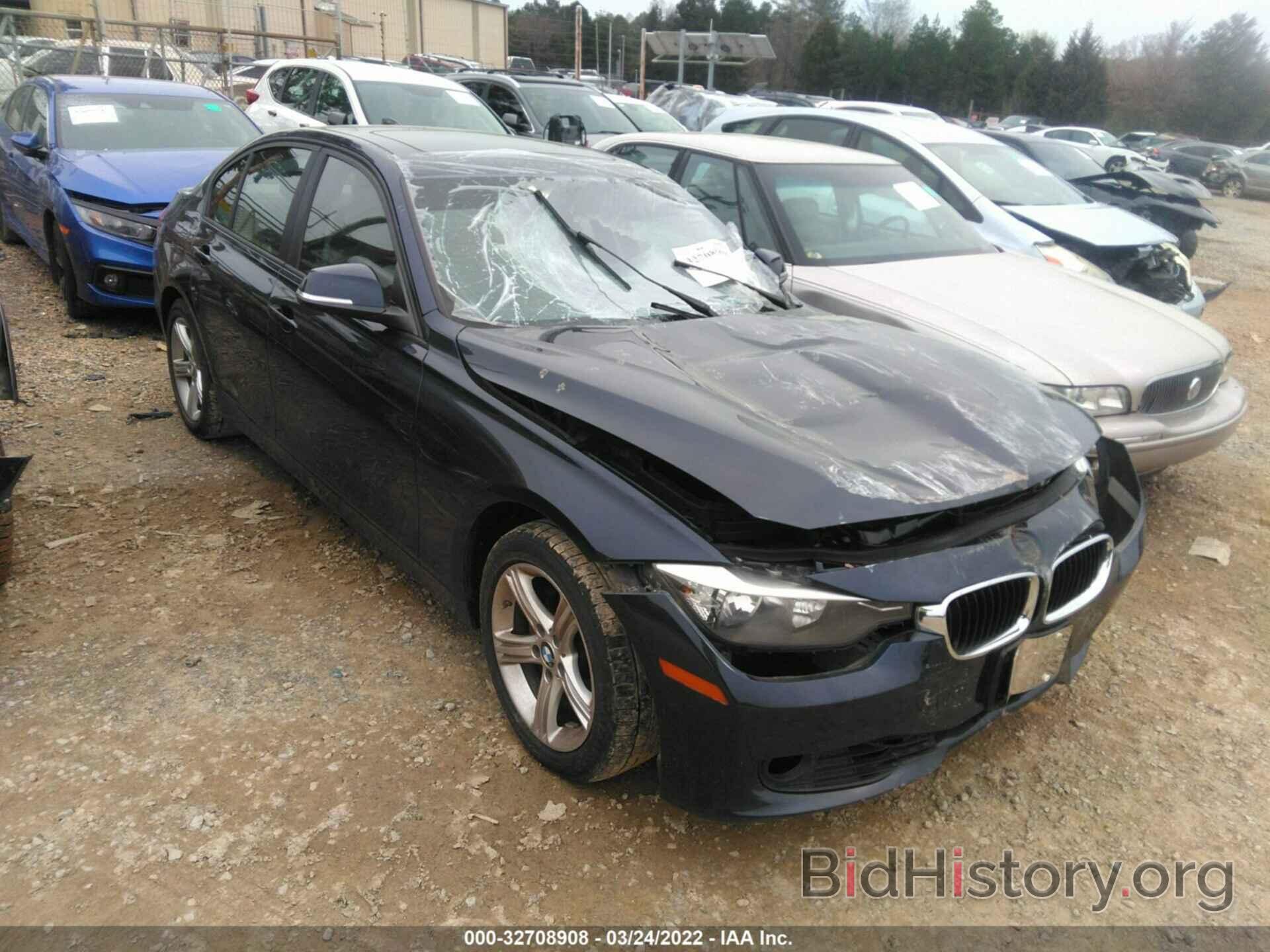 Photo WBA3B5C56DF598218 - BMW 3 SERIES 2013