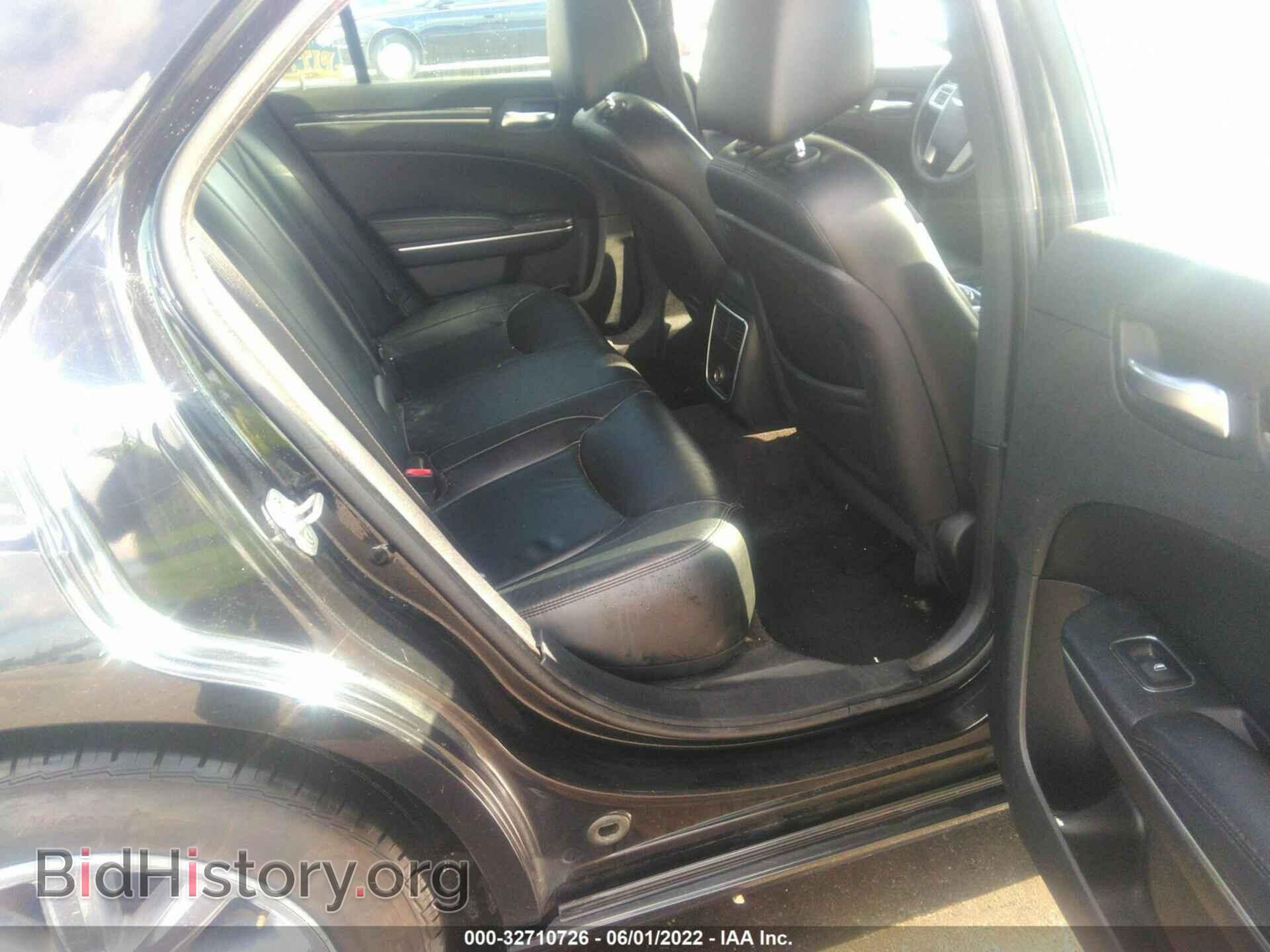 2011 CHRYSLER 300 - VIN: 2C3CA5CG6BH546661 - Фото 8