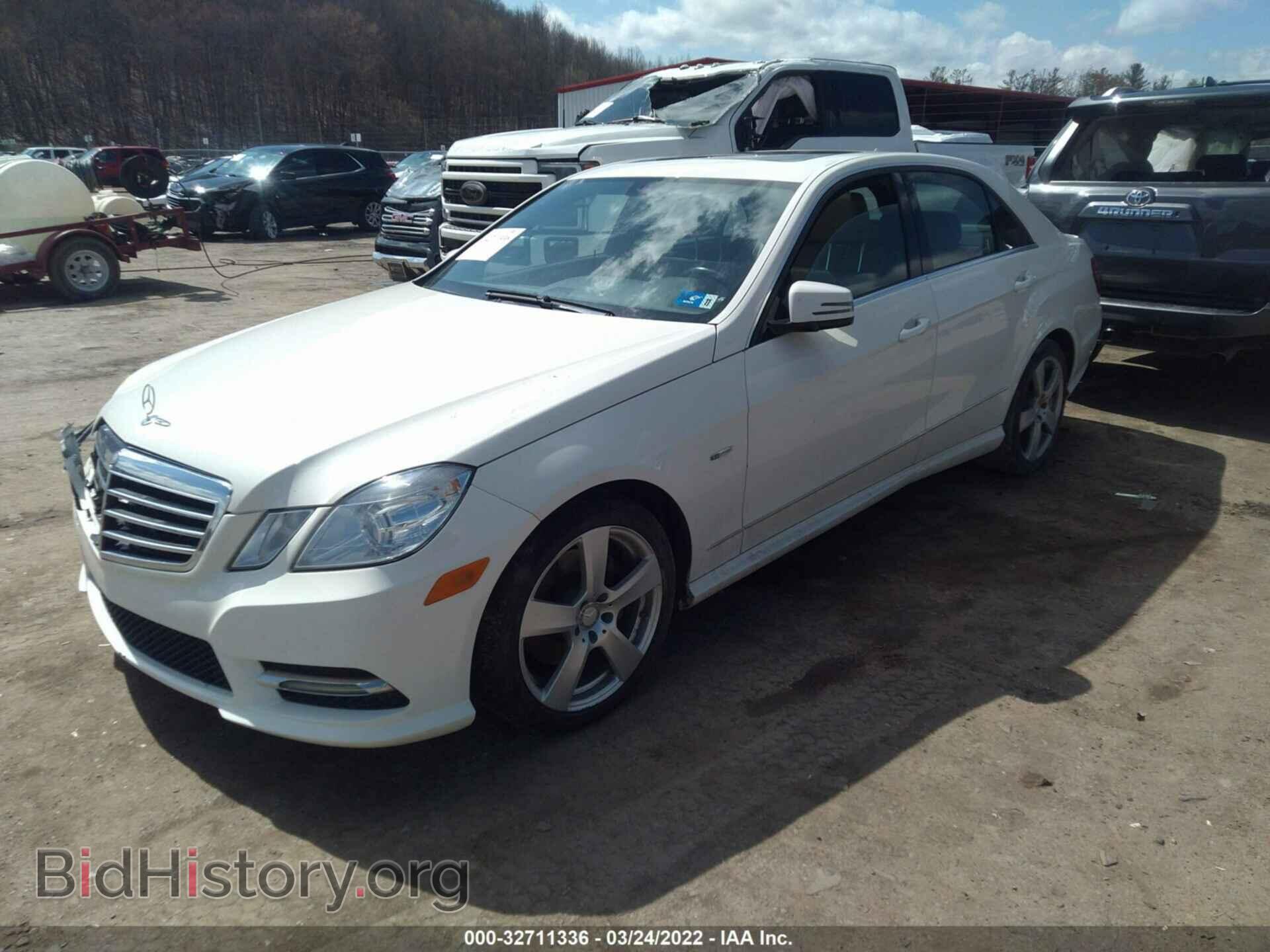2012 MERCEDES-BENZ E-CLASS - VIN: WDDHF8JB3CA579957 - Фото 2
